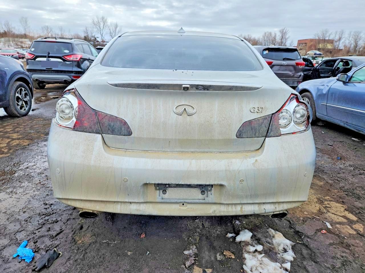 2011 Infiniti G37 Sedan X Silver vin: JN1CV6AR6BM355249