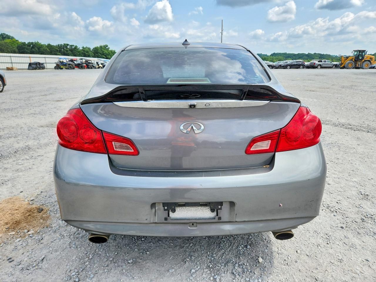 2011 Infiniti G37 Sedan X Серый vin: JN1CV6AR6BM402201