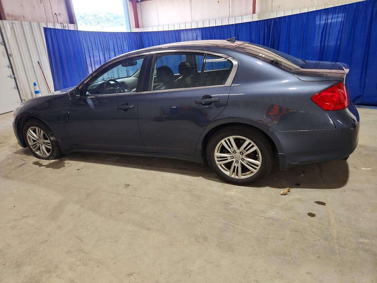 2011 Infiniti G37 Sedan X Blue vin: JN1CV6AR6BM405910