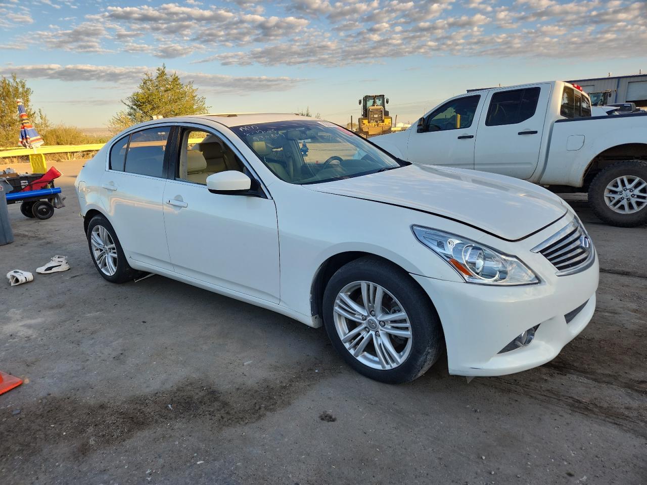 2012 Infiniti G37 White vin: JN1CV6AR6CM673650