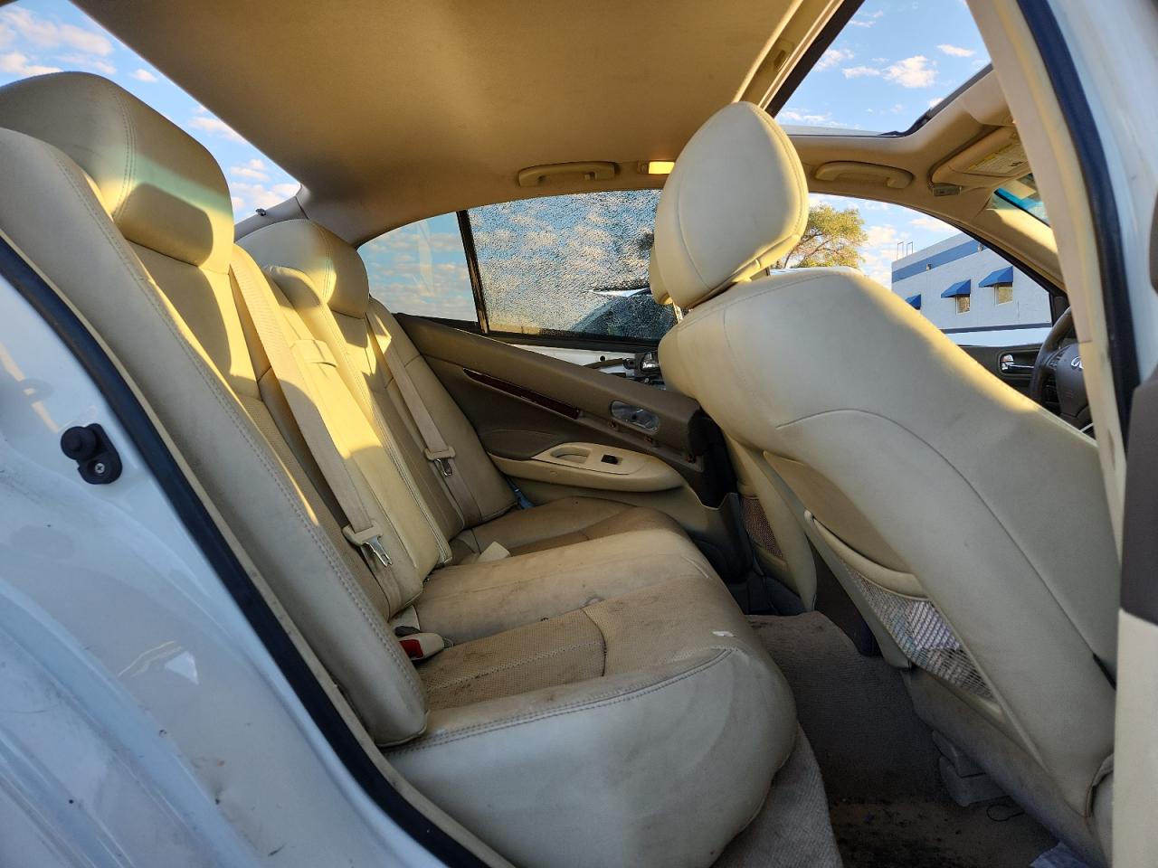 2012 Infiniti G37 White vin: JN1CV6AR6CM673650