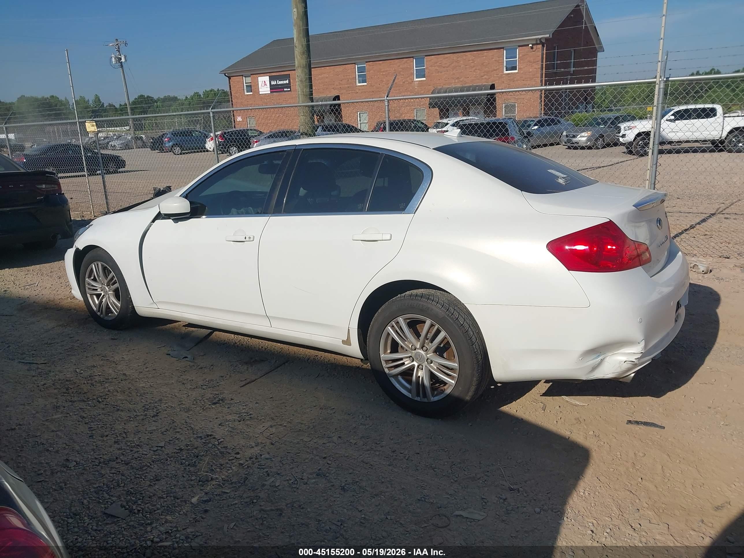 2012 Infiniti G37x   White vin: JN1CV6AR6CM974824