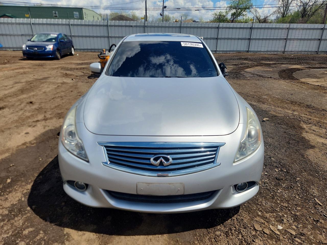 2013 Infiniti G37 Sedan X Серебряный vin: JN1CV6AR6DM355237