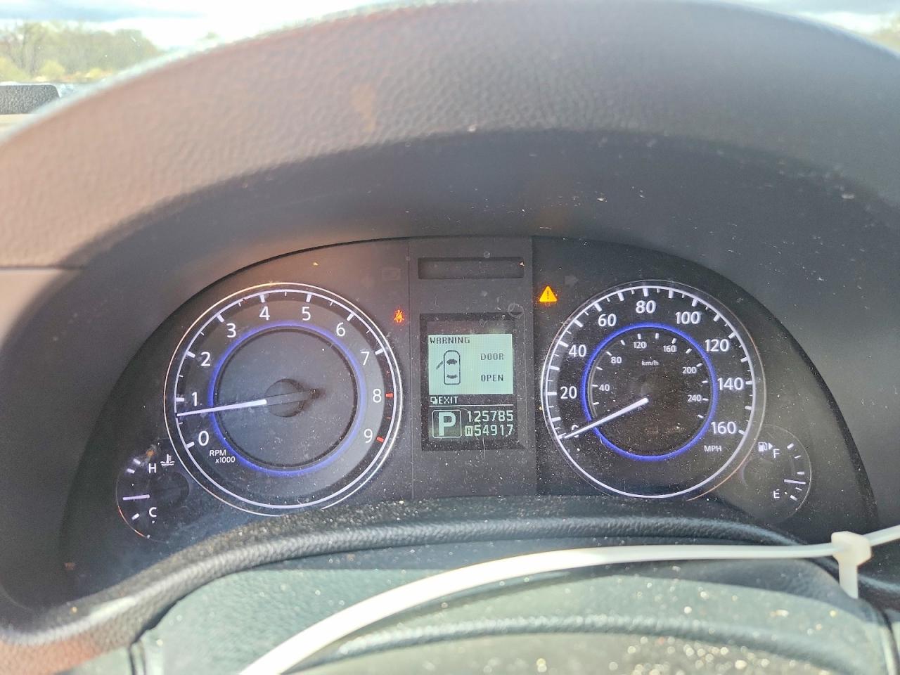 2013 Infiniti G37 Sedan X Серебряный vin: JN1CV6AR6DM355237
