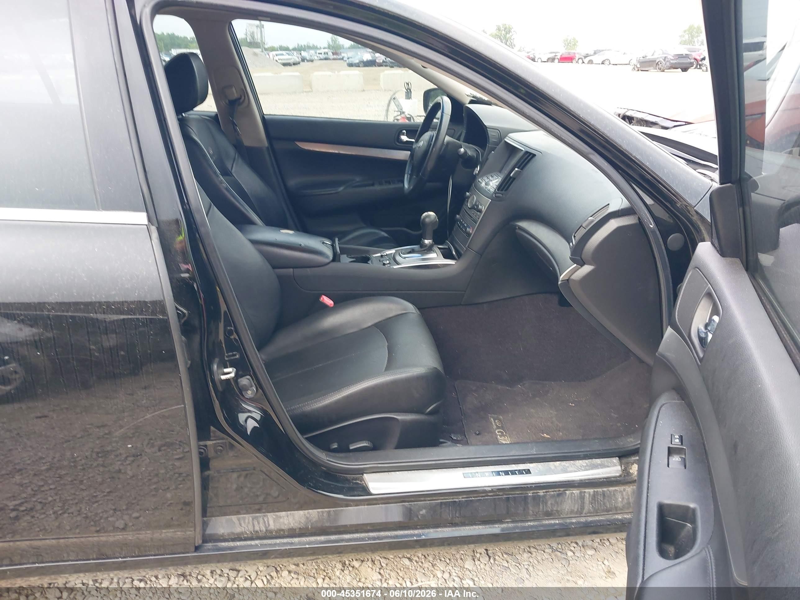 2013 Infiniti G37x   Black vin: JN1CV6AR6DM358414