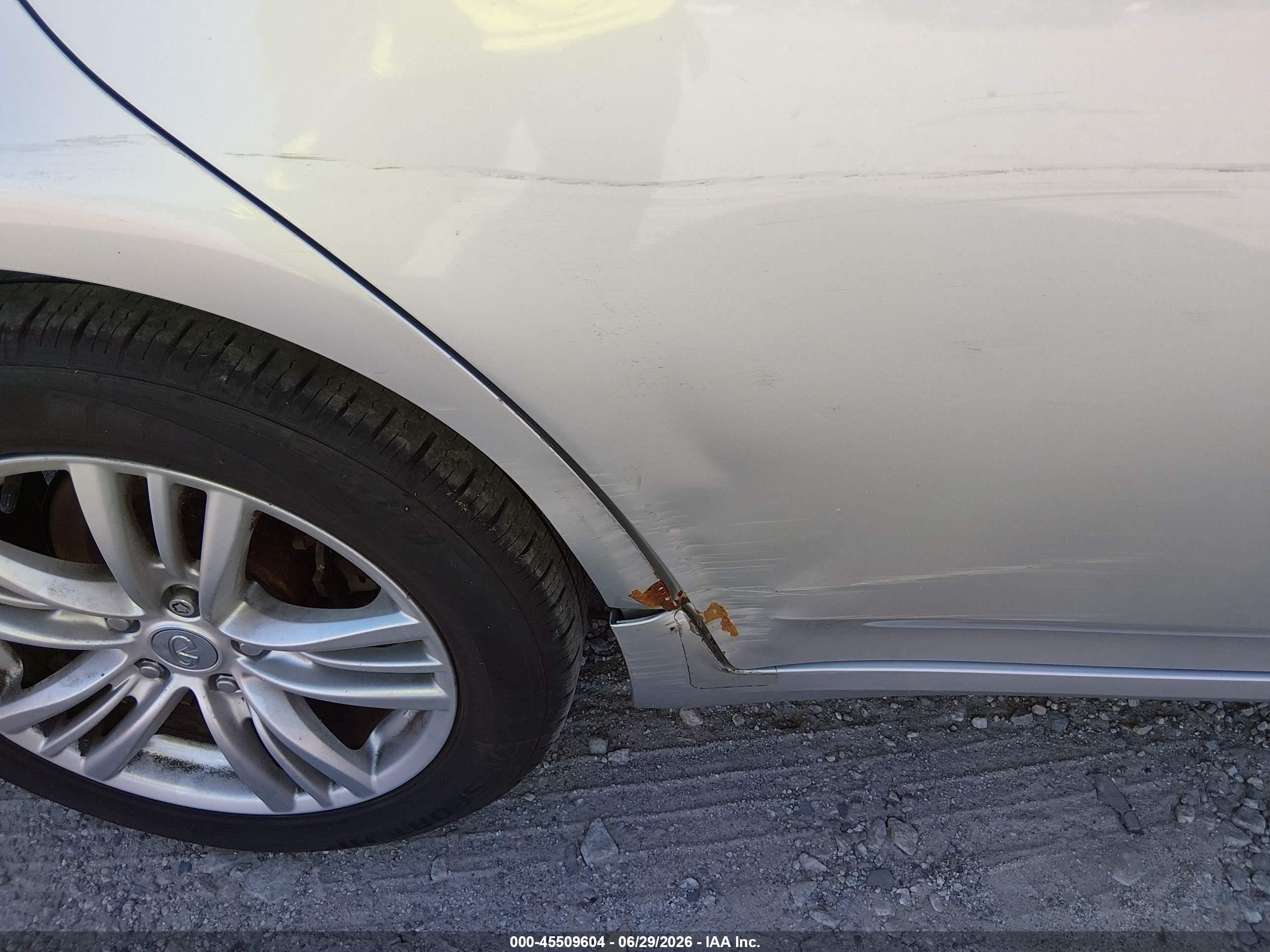 2013 Infiniti G37x   Серебряный vin: JN1CV6AR6DM758862