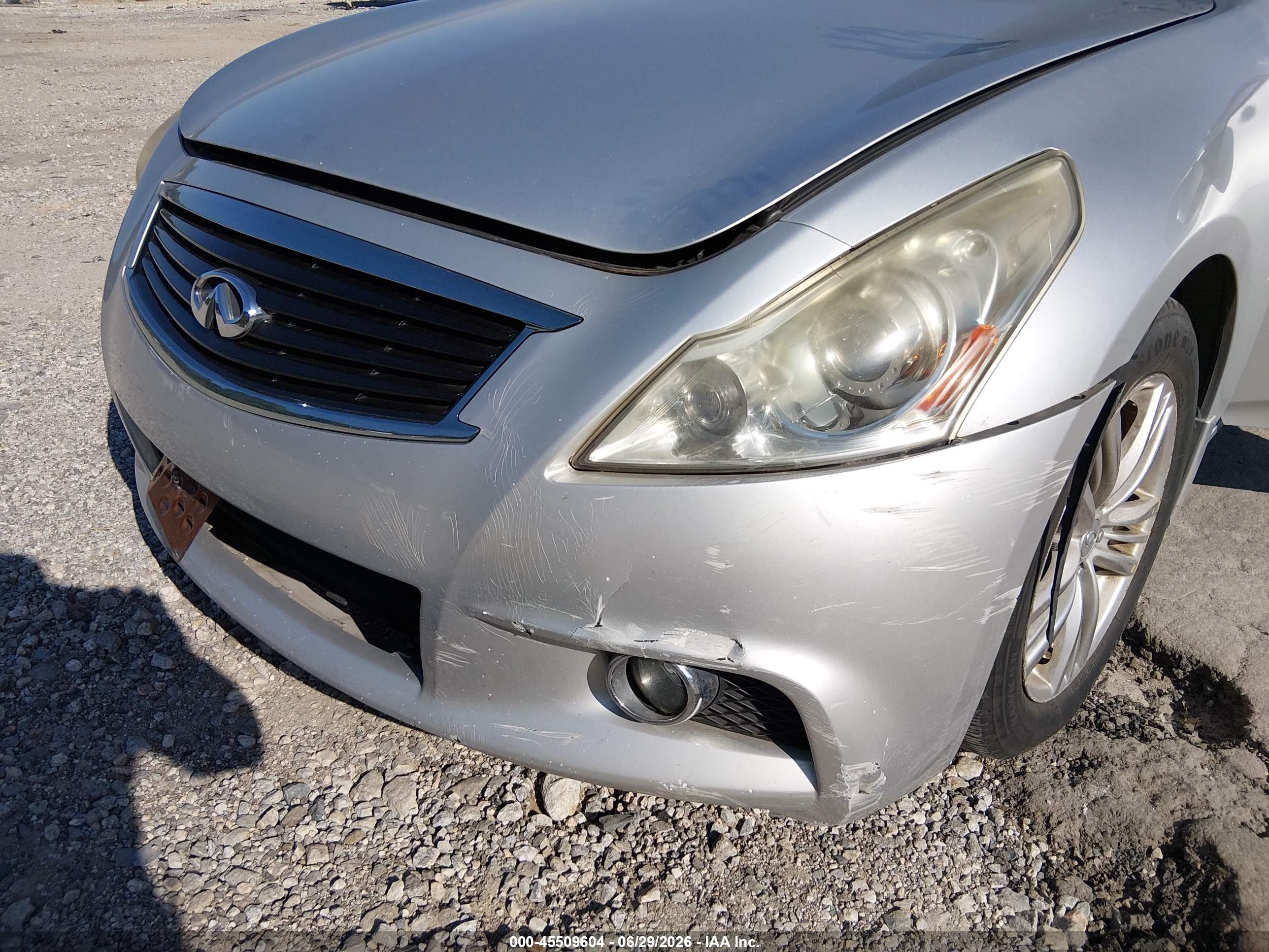 2013 Infiniti G37x   Серебряный vin: JN1CV6AR6DM758862