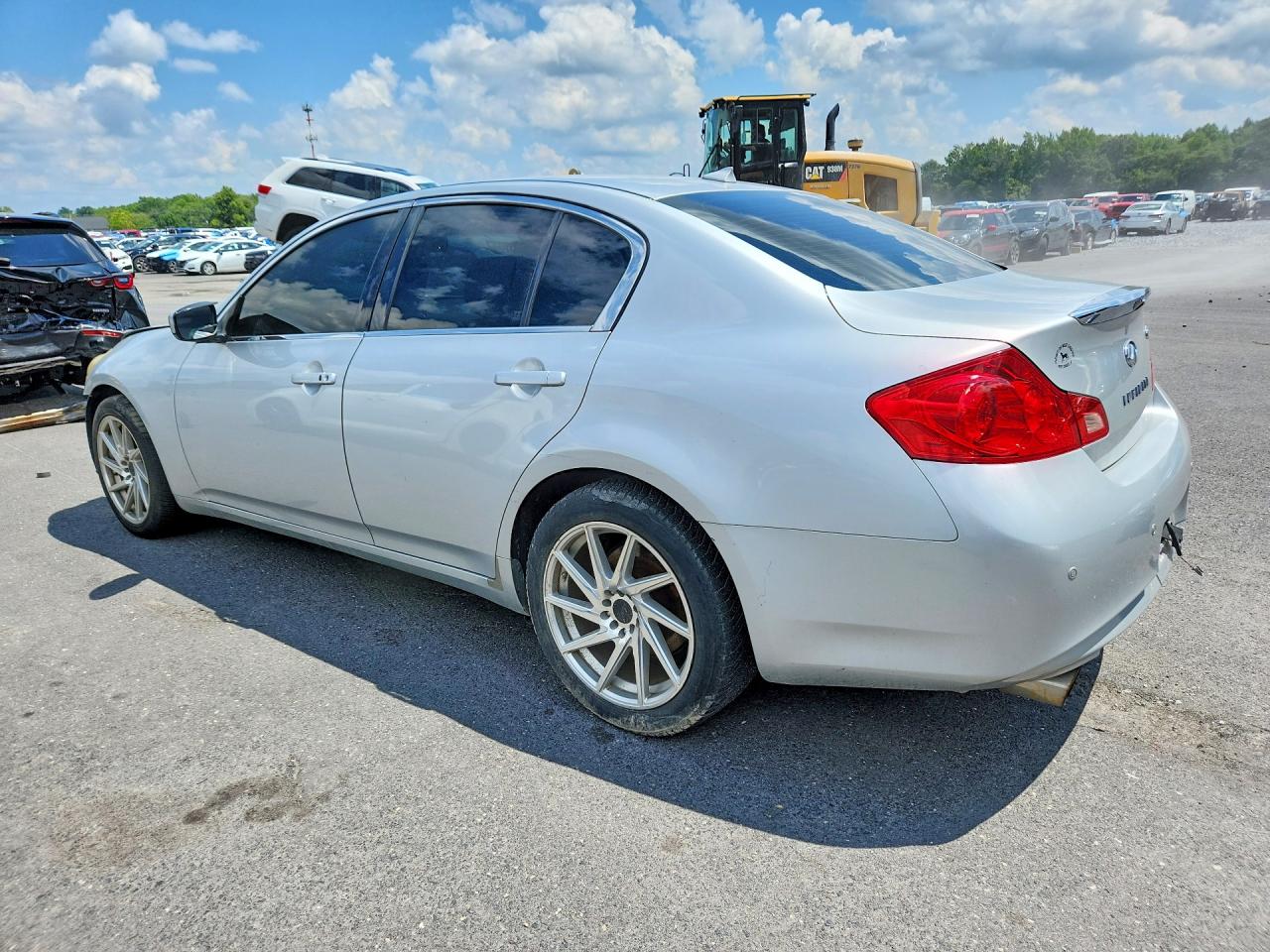2013 Infiniti G37 Sedan X Silver vin: JN1CV6AR6DM764015