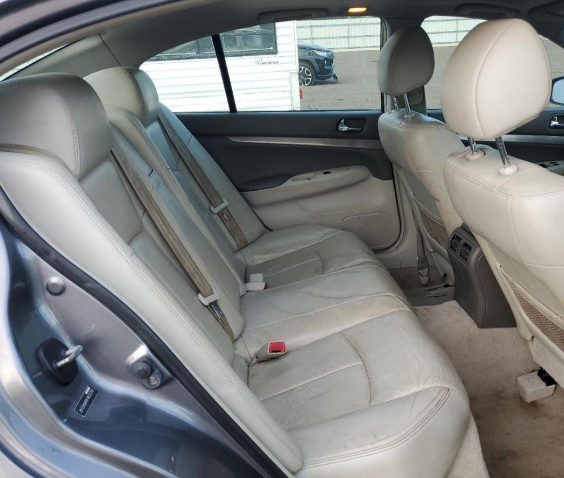 2015 Infiniti Q40 Base Gray vin: JN1CV6AR6FM523252