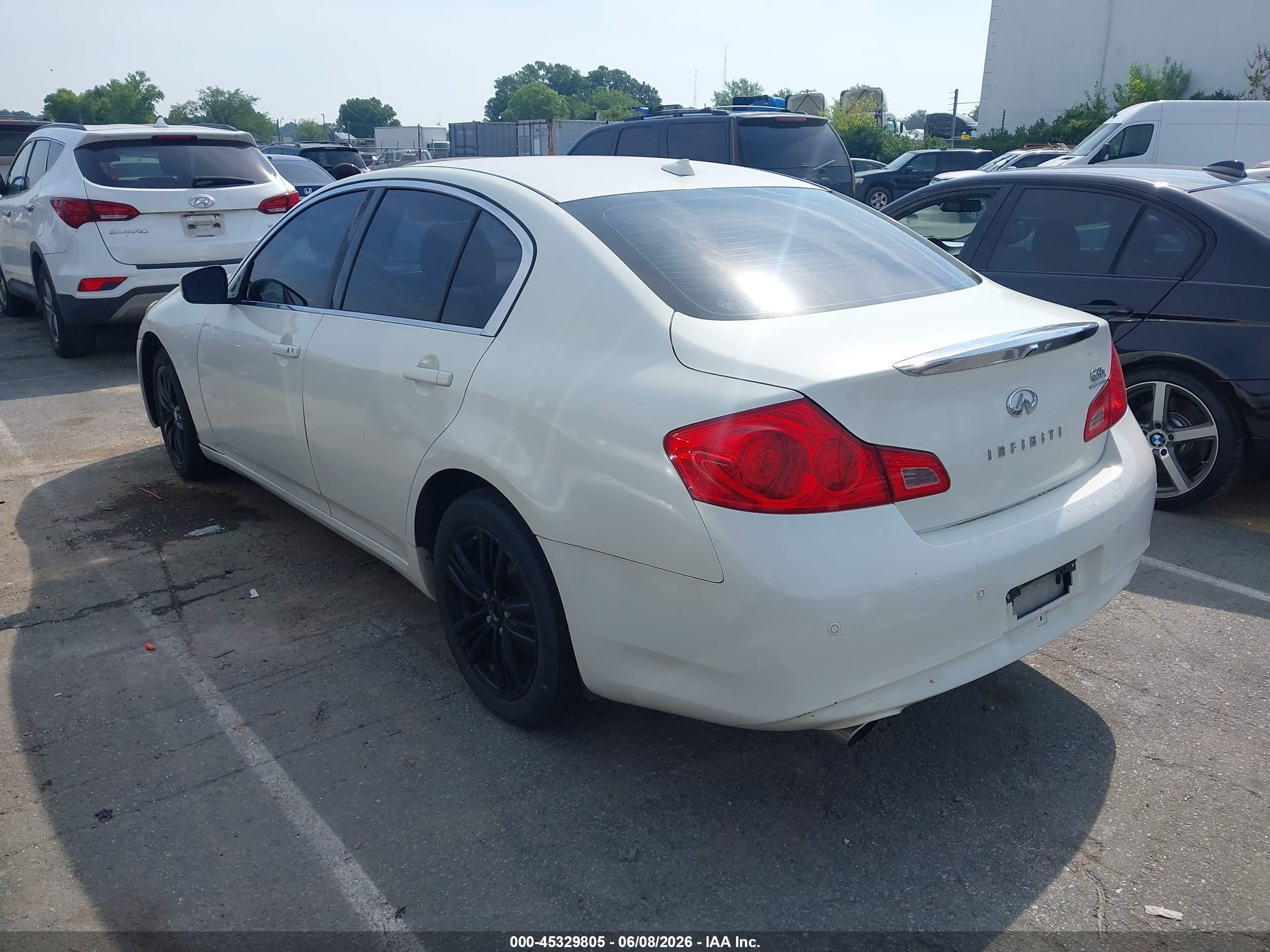 2010 Infiniti G37x   White vin: JN1CV6AR7AM460834