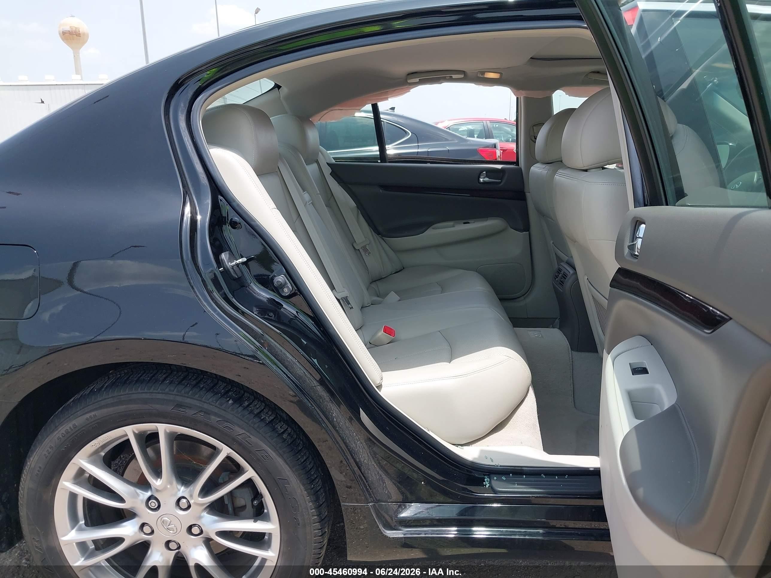 2011 Infiniti G37x   Black vin: JN1CV6AR7BM400618