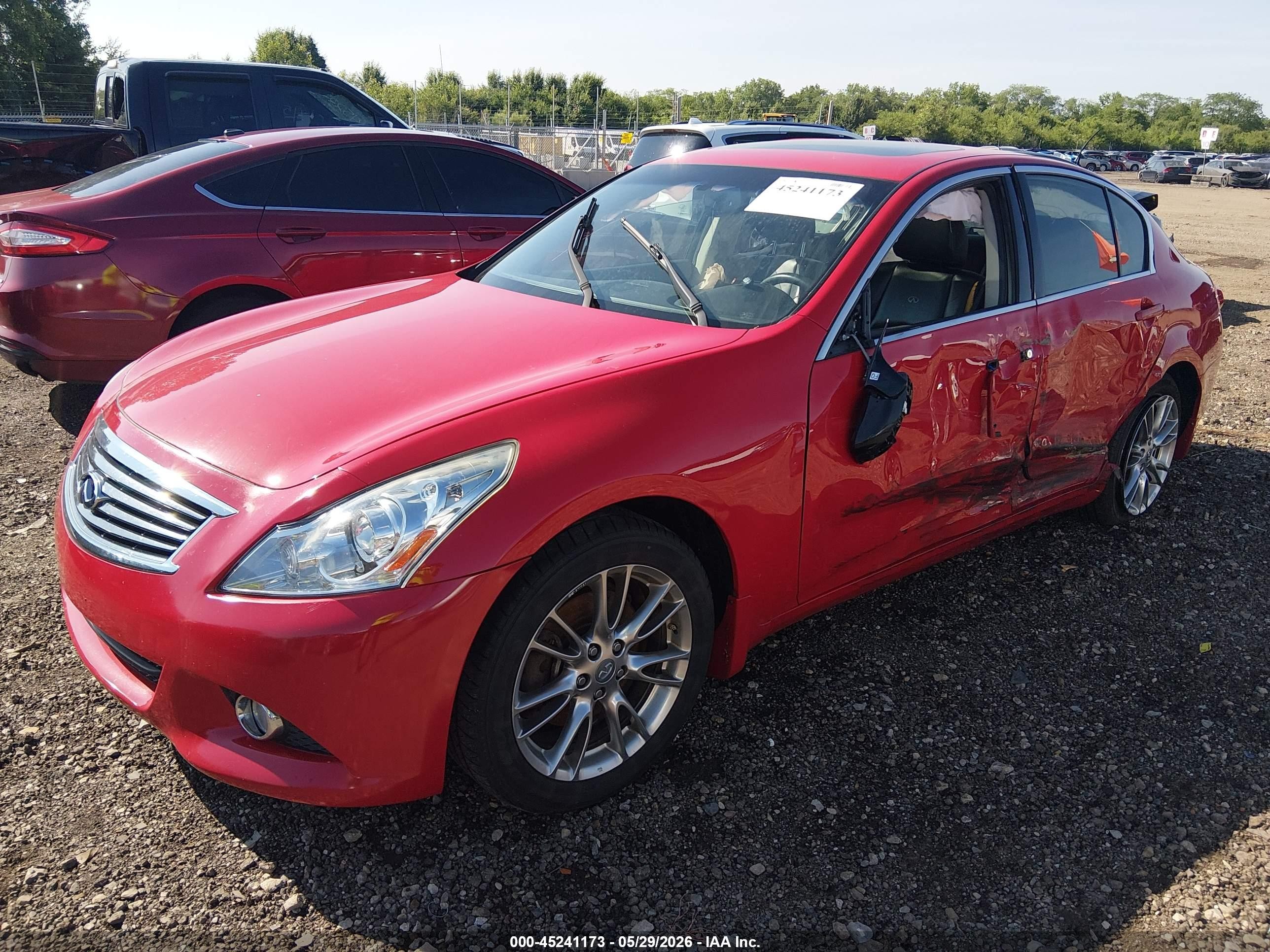 2012 Infiniti G37x   Красный vin: JN1CV6AR7CM682129