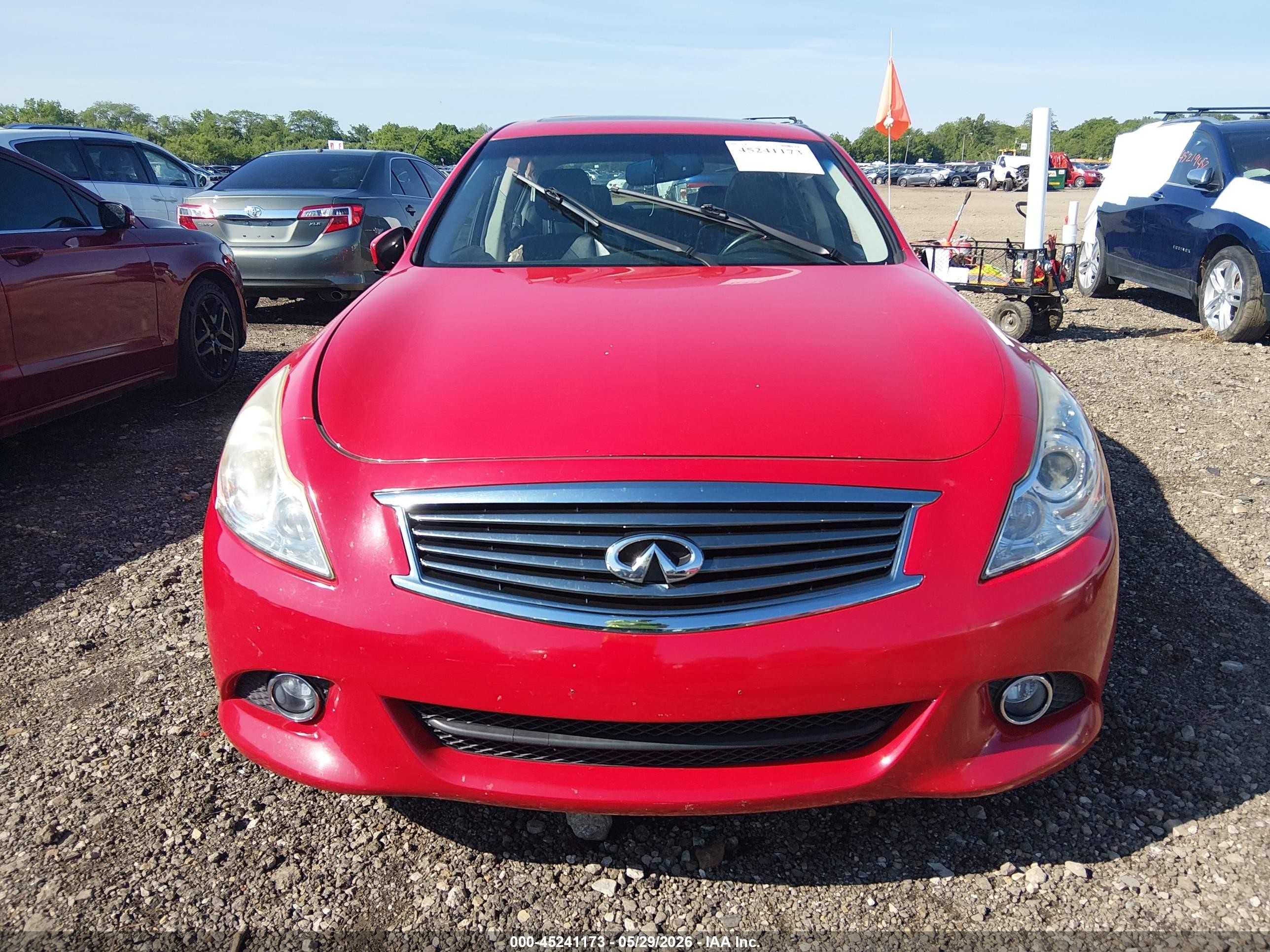 2012 Infiniti G37x   Красный vin: JN1CV6AR7CM682129