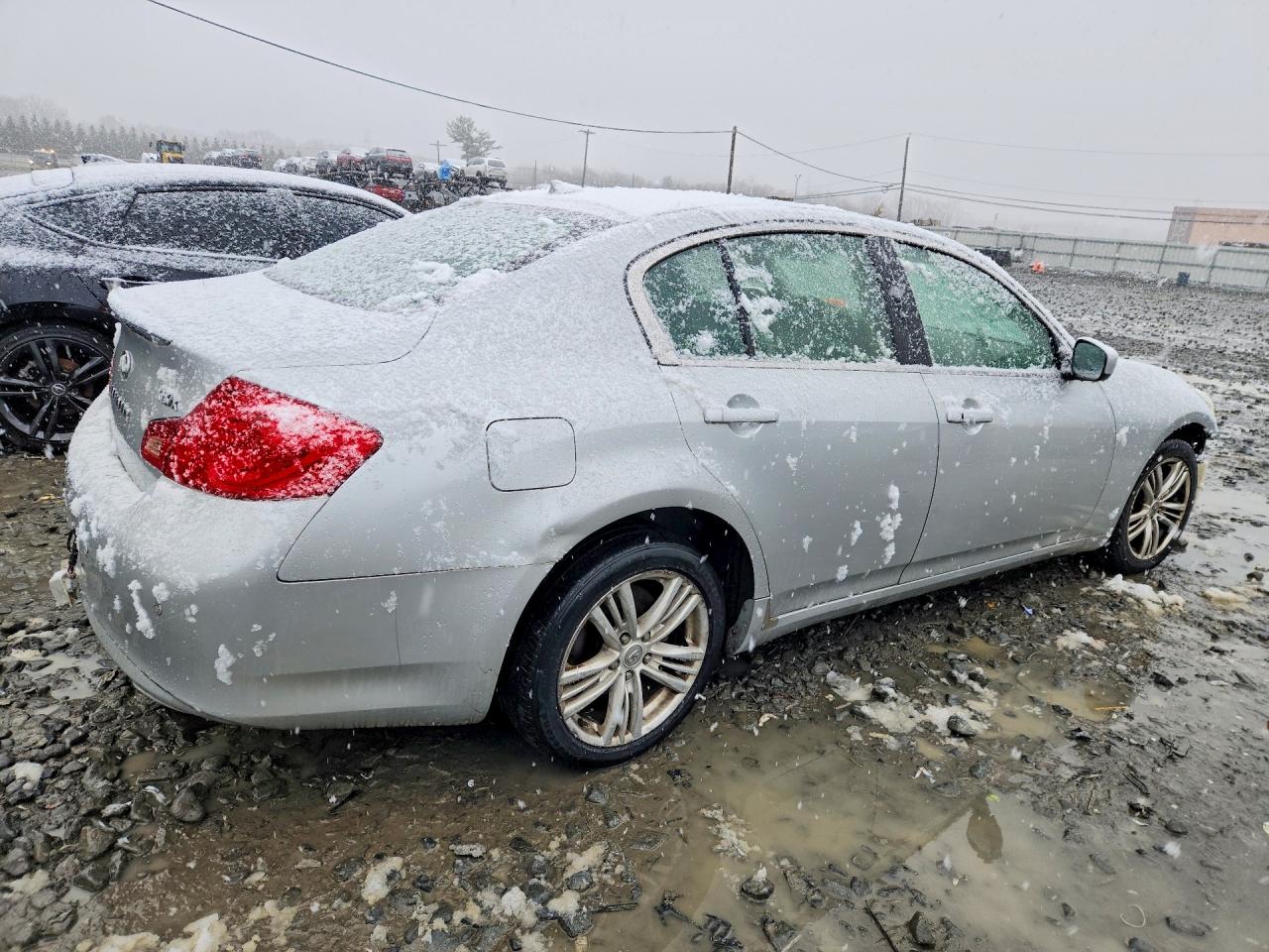 2012 Infiniti G37 Sedan X Silver vin: JN1CV6AR7CM971205