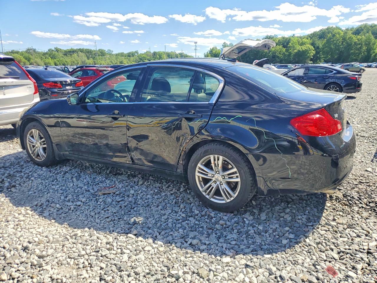 2013 Infiniti G37 Sedan X Черный vin: JN1CV6AR7DM355974