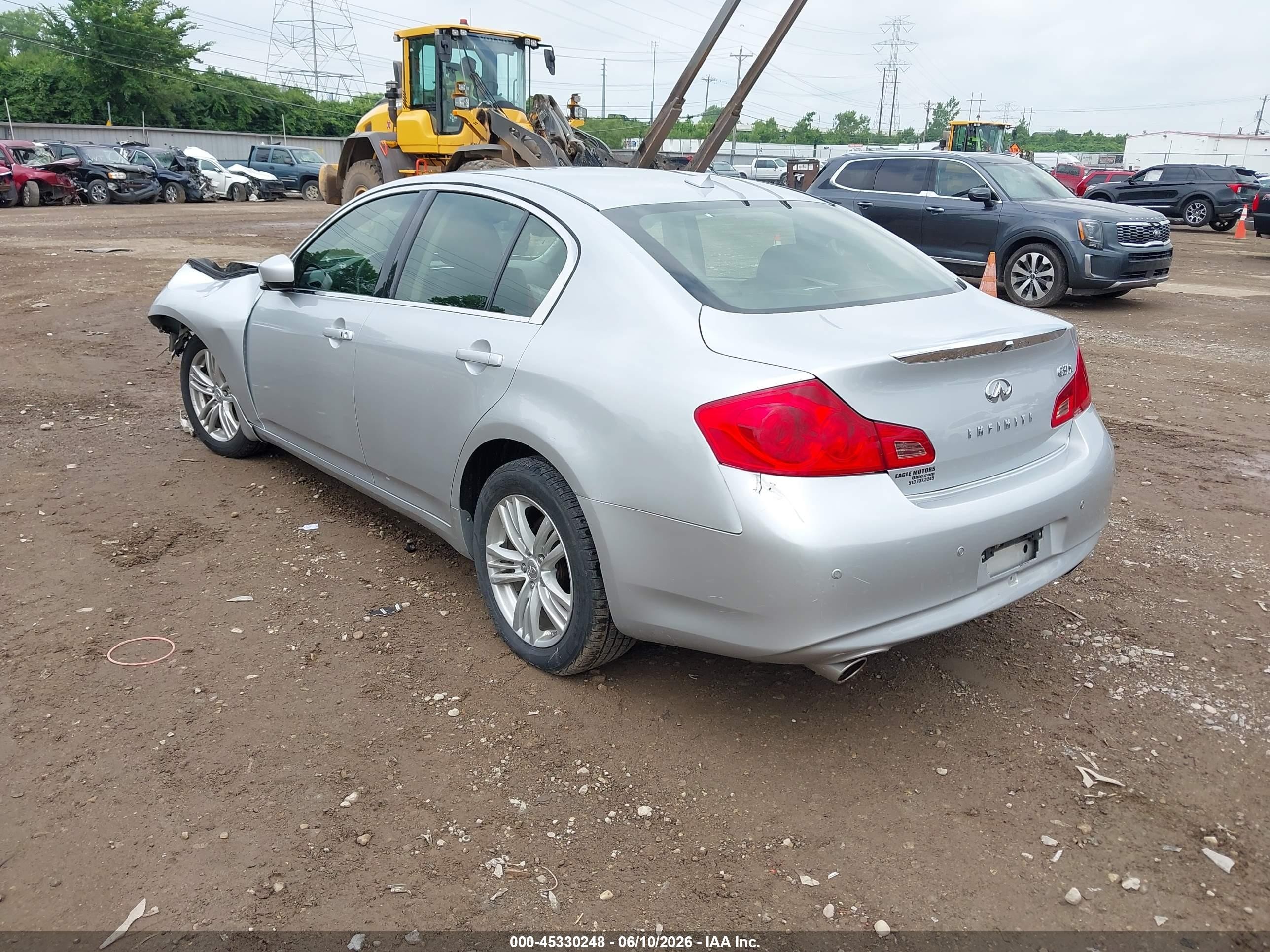 2013 Infiniti G37x   Серебряный vin: JN1CV6AR7DM358812