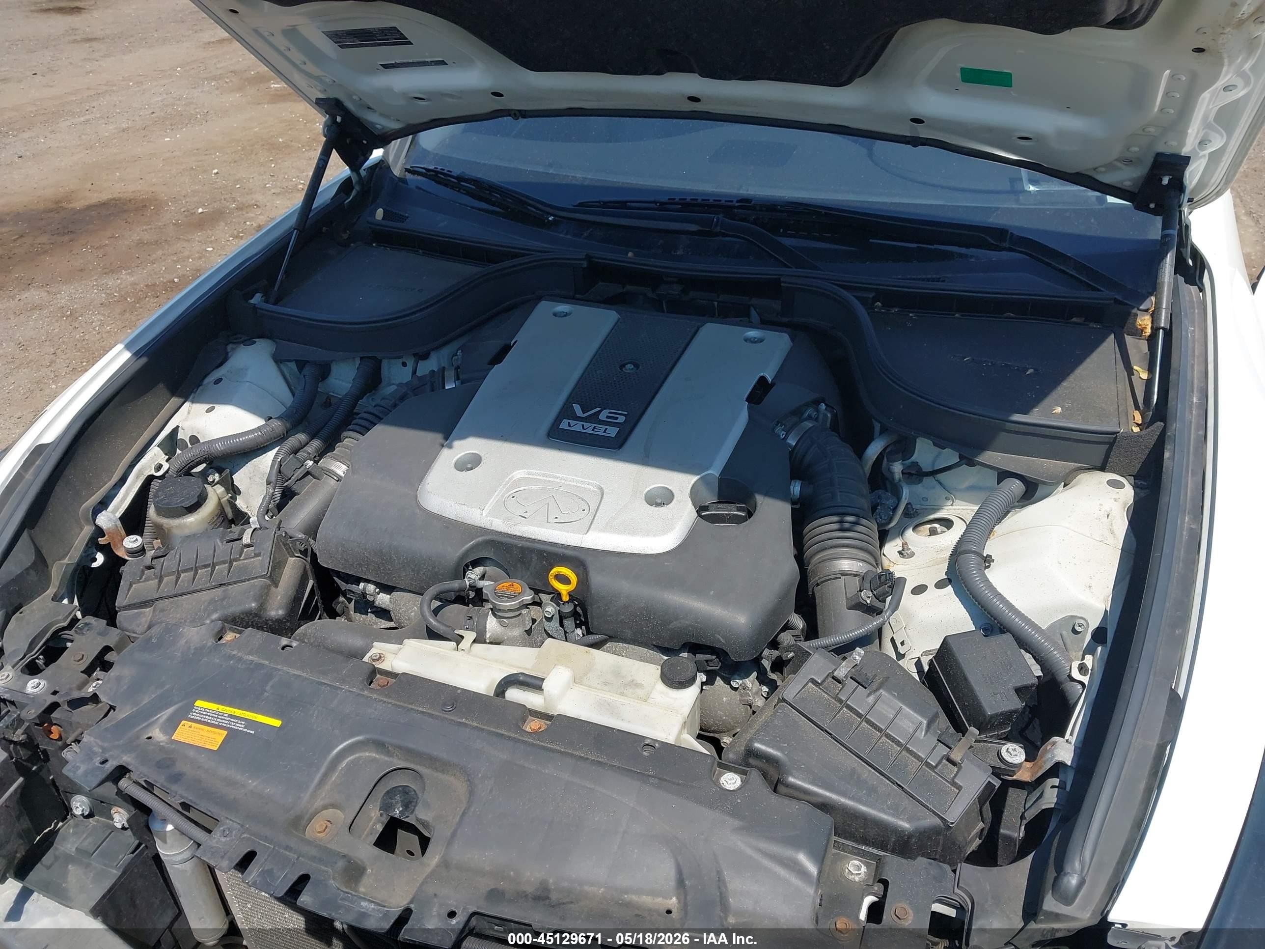 2013 Infiniti G37x   Белый vin: JN1CV6AR7DM359247