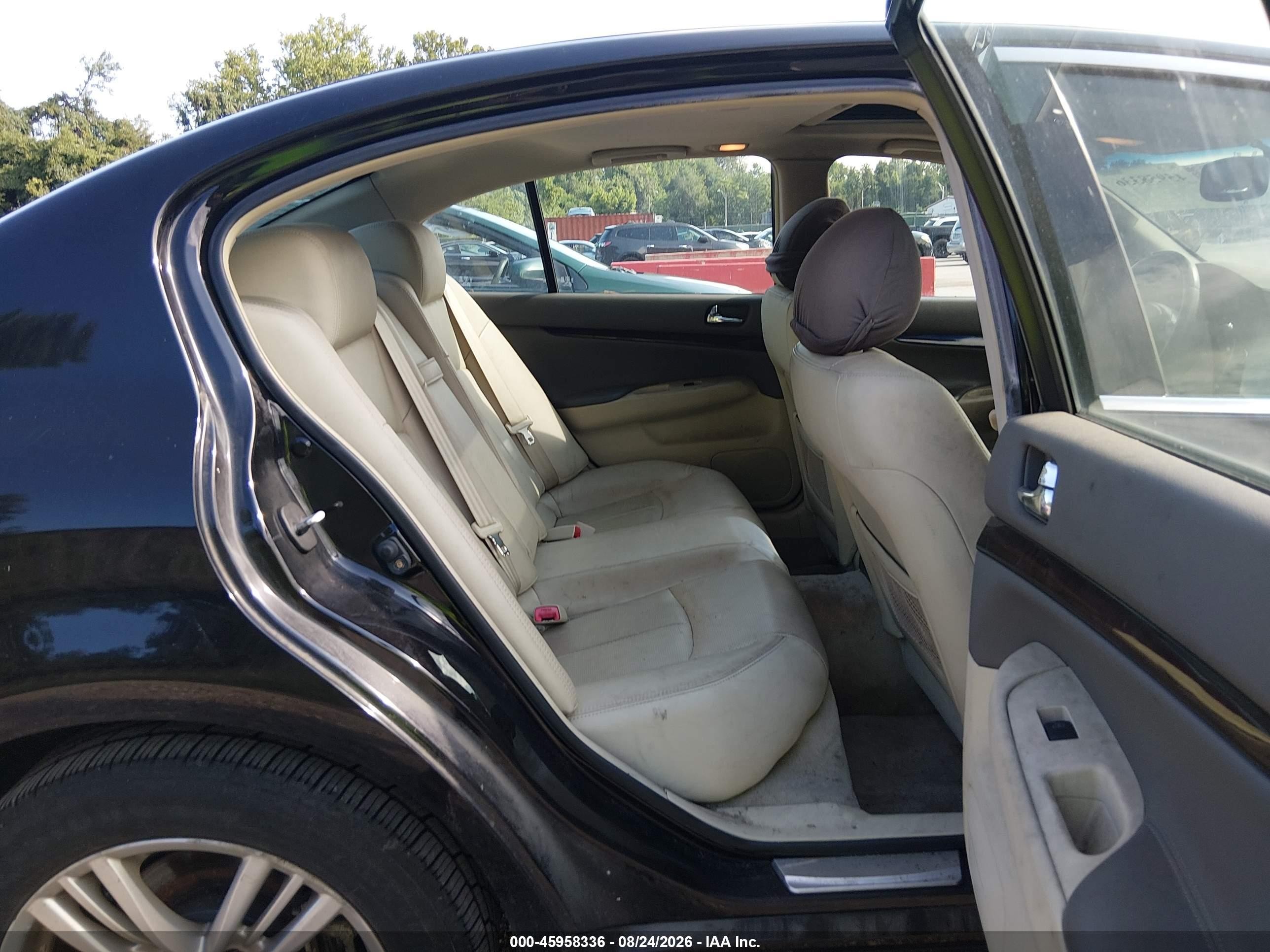 2013 Infiniti G37x   Черный vin: JN1CV6AR7DM757204