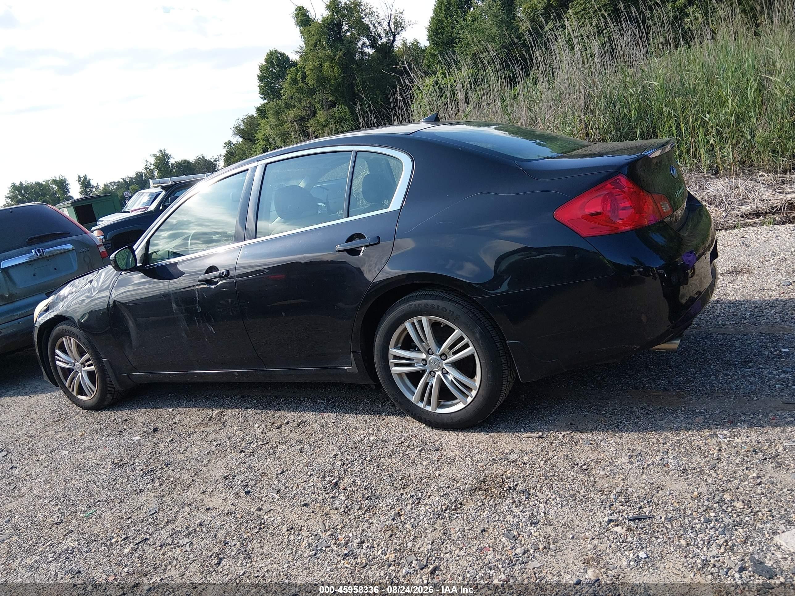 2013 Infiniti G37x   Черный vin: JN1CV6AR7DM757204