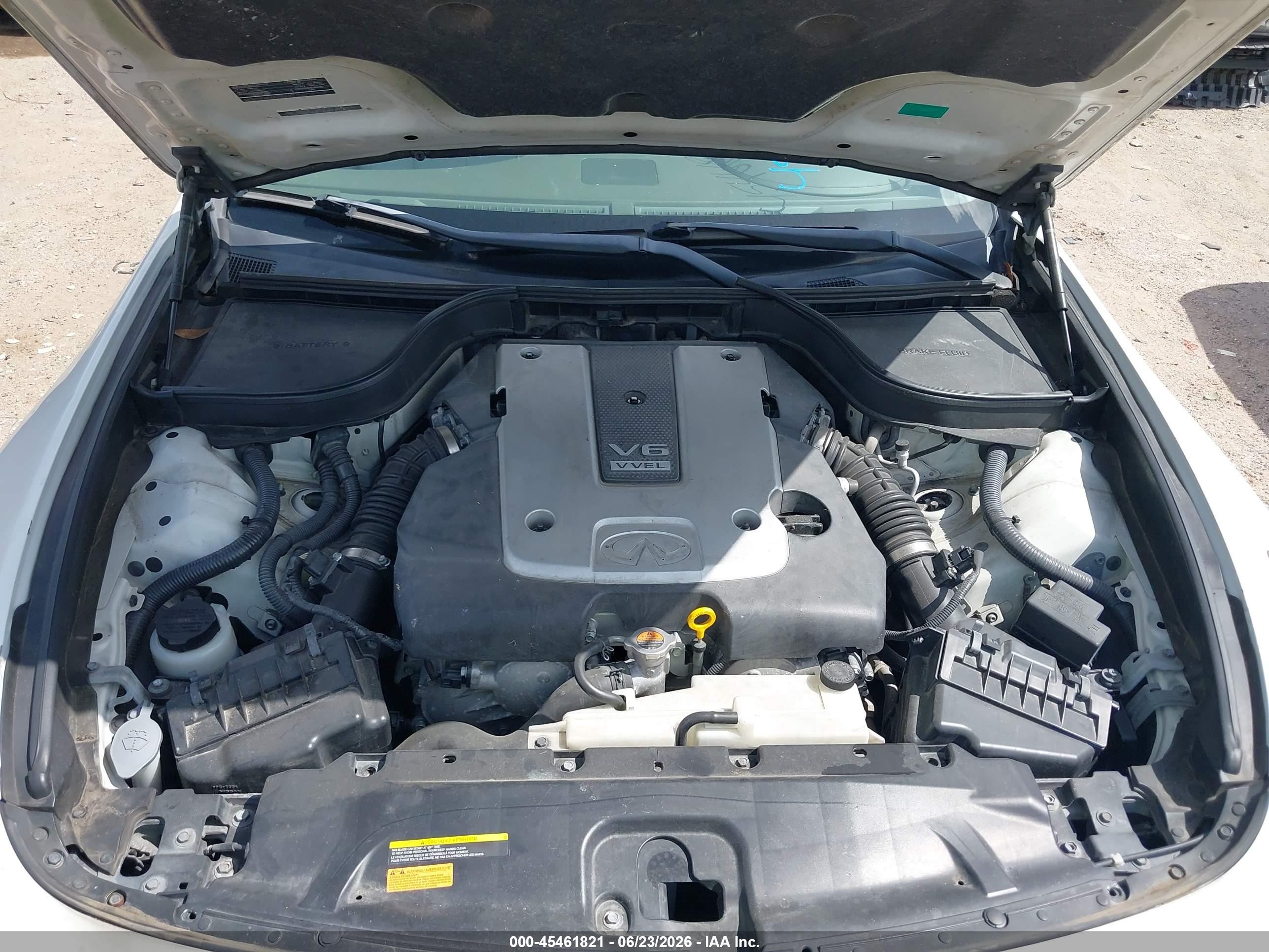2013 Infiniti G37x   Белый vin: JN1CV6AR7DM757977