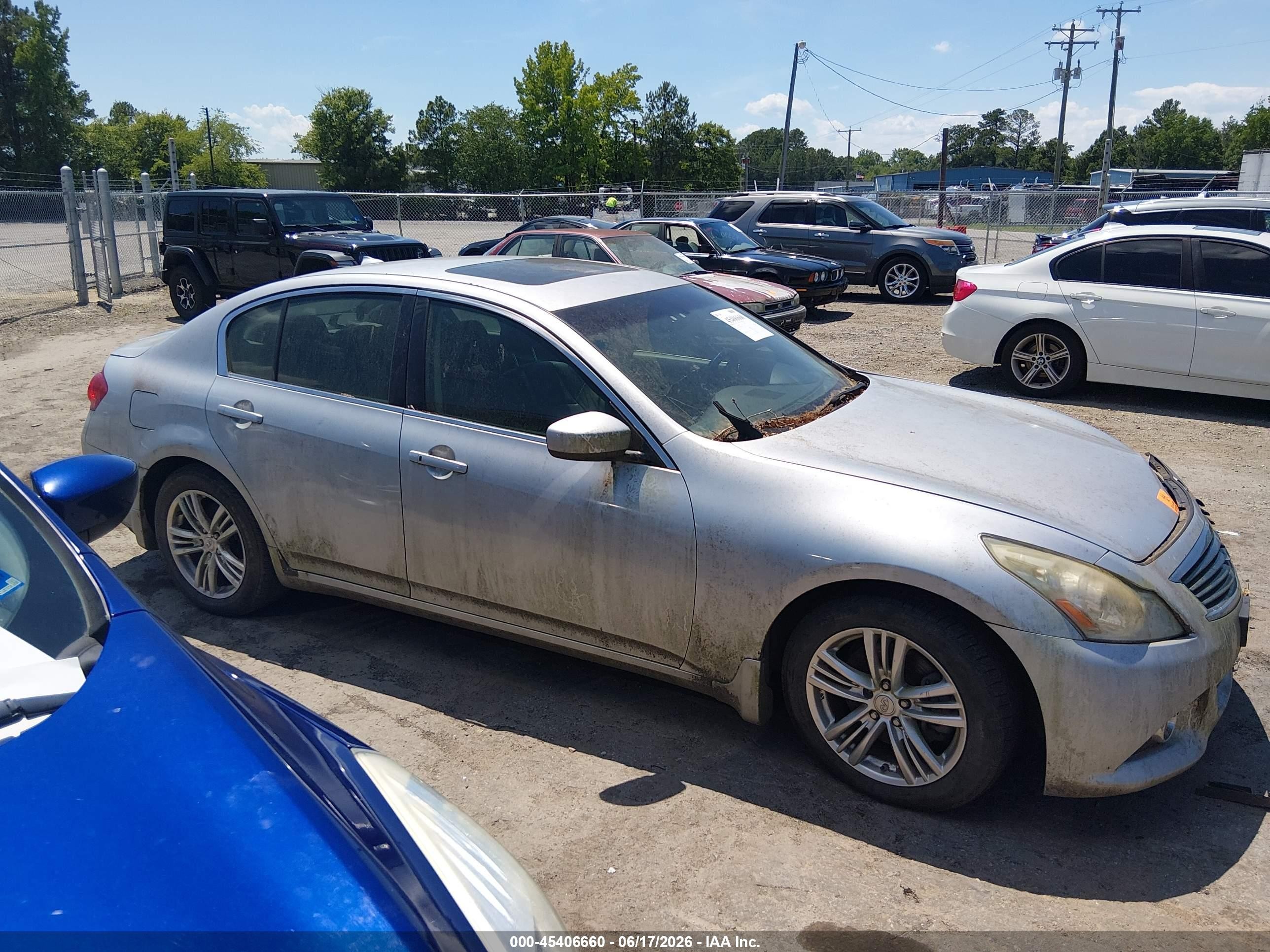 2013 Infiniti G37x   Silver vin: JN1CV6AR7DM758997
