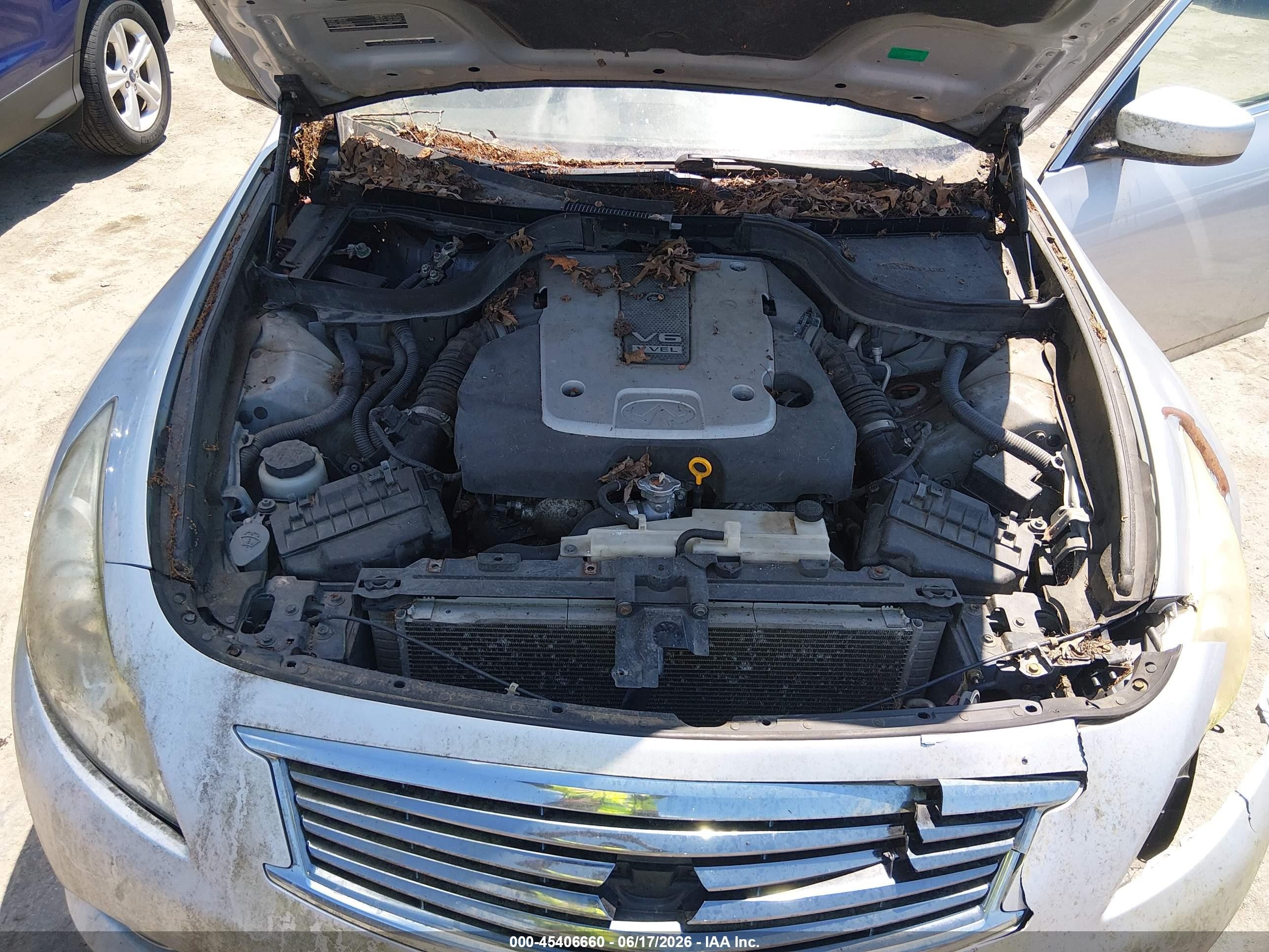 2013 Infiniti G37x   Silver vin: JN1CV6AR7DM758997