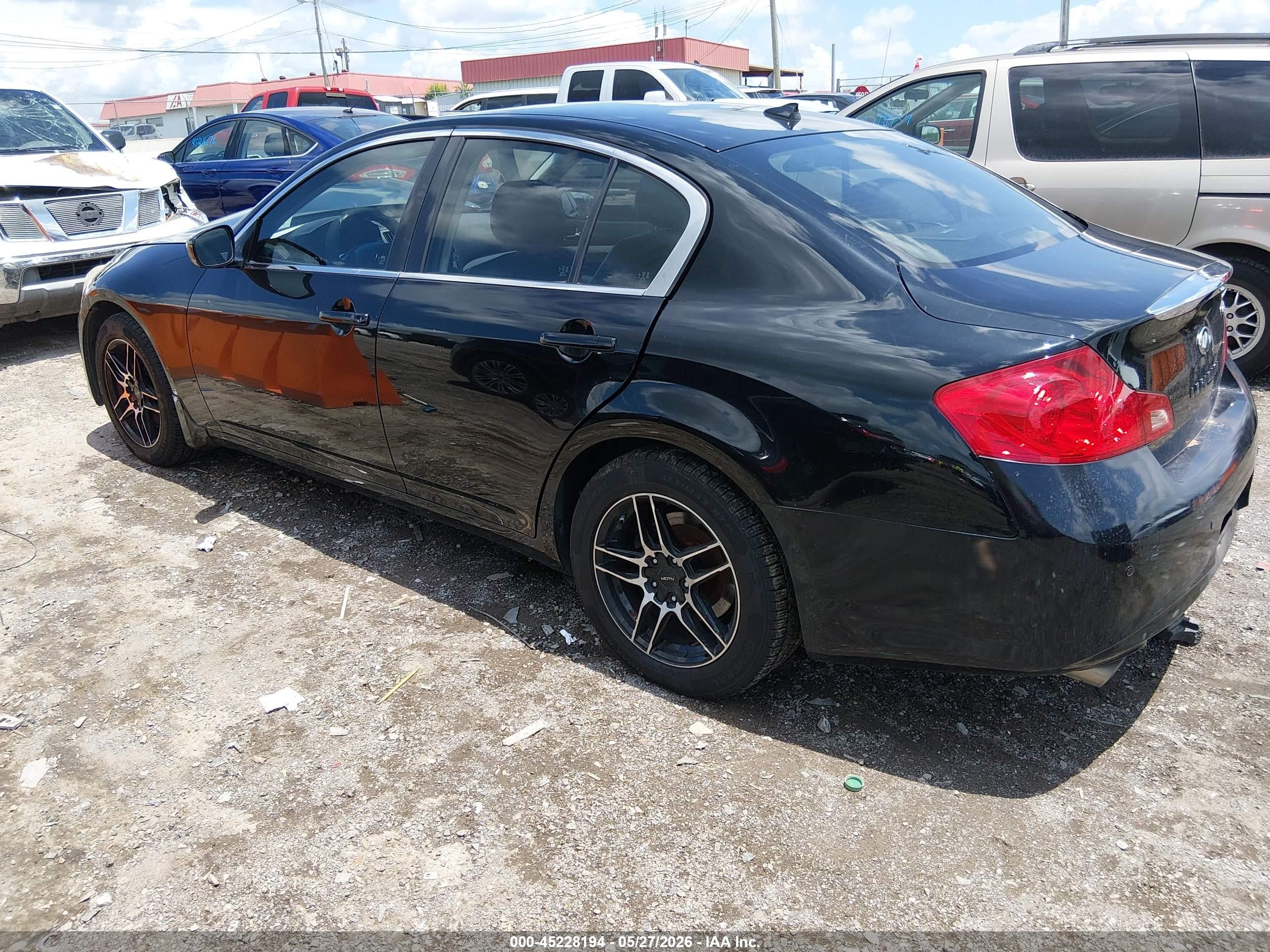 2013 Infiniti G37x   Black vin: JN1CV6AR7DM760748