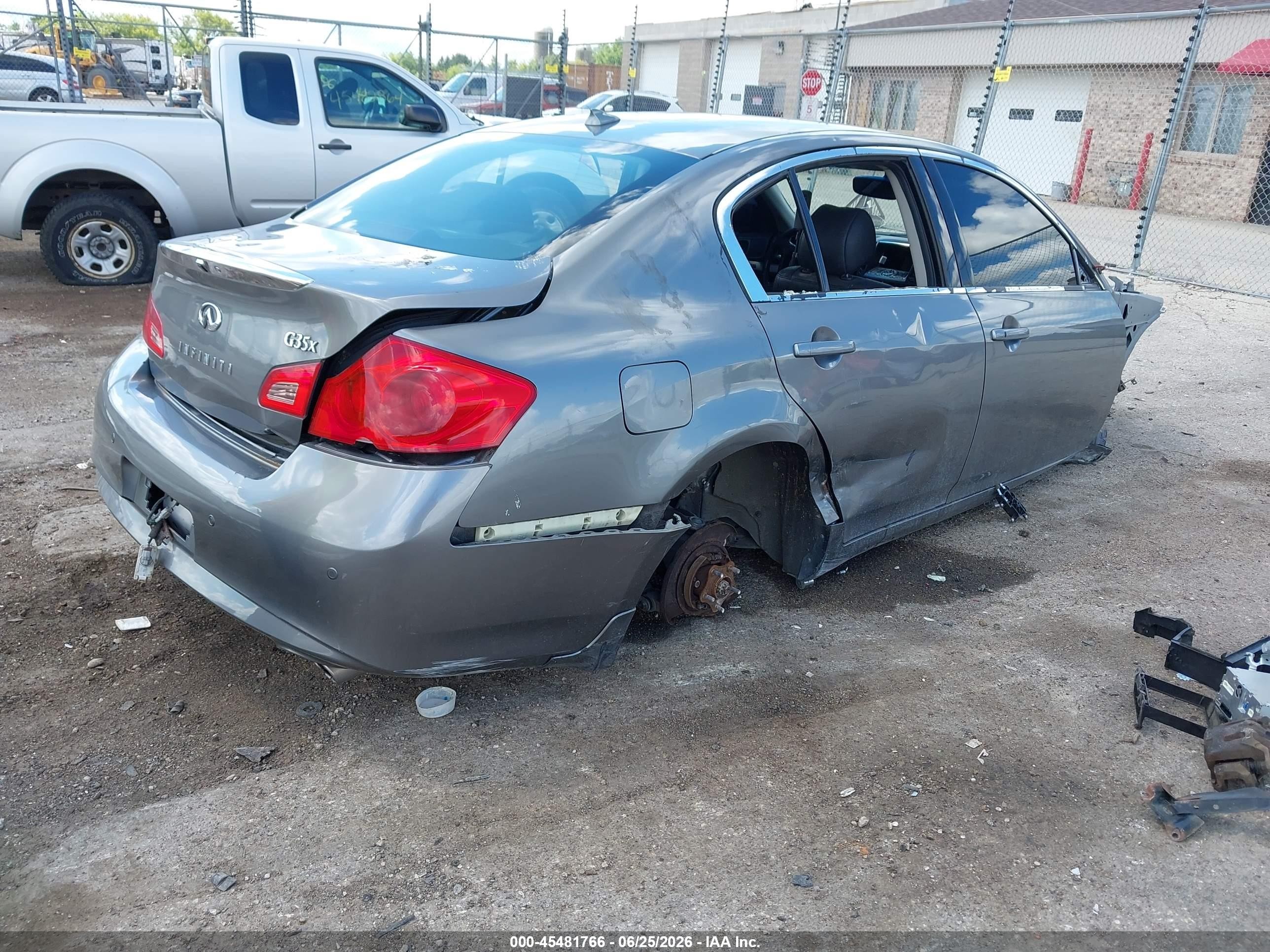 2013 Infiniti G37x   Gray vin: JN1CV6AR7DM770373