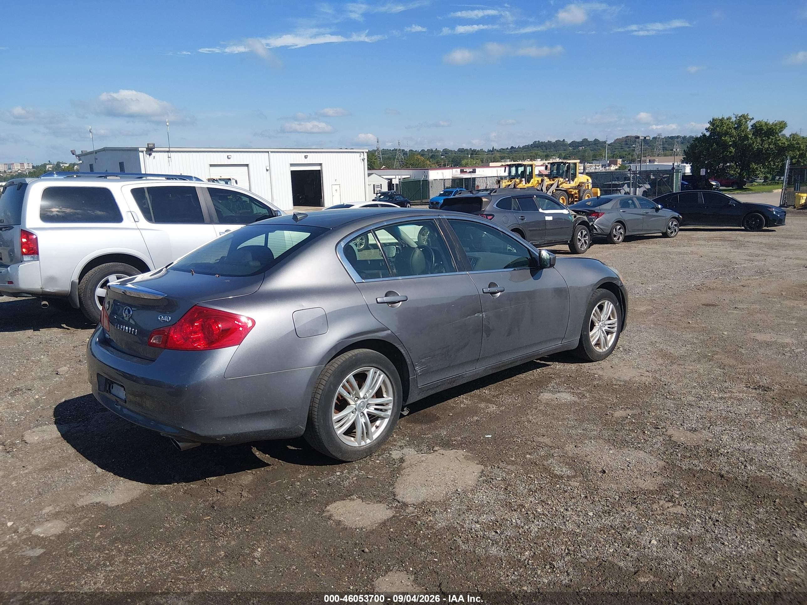 2015 Infiniti Q40   Gray vin: JN1CV6AR7FM524703