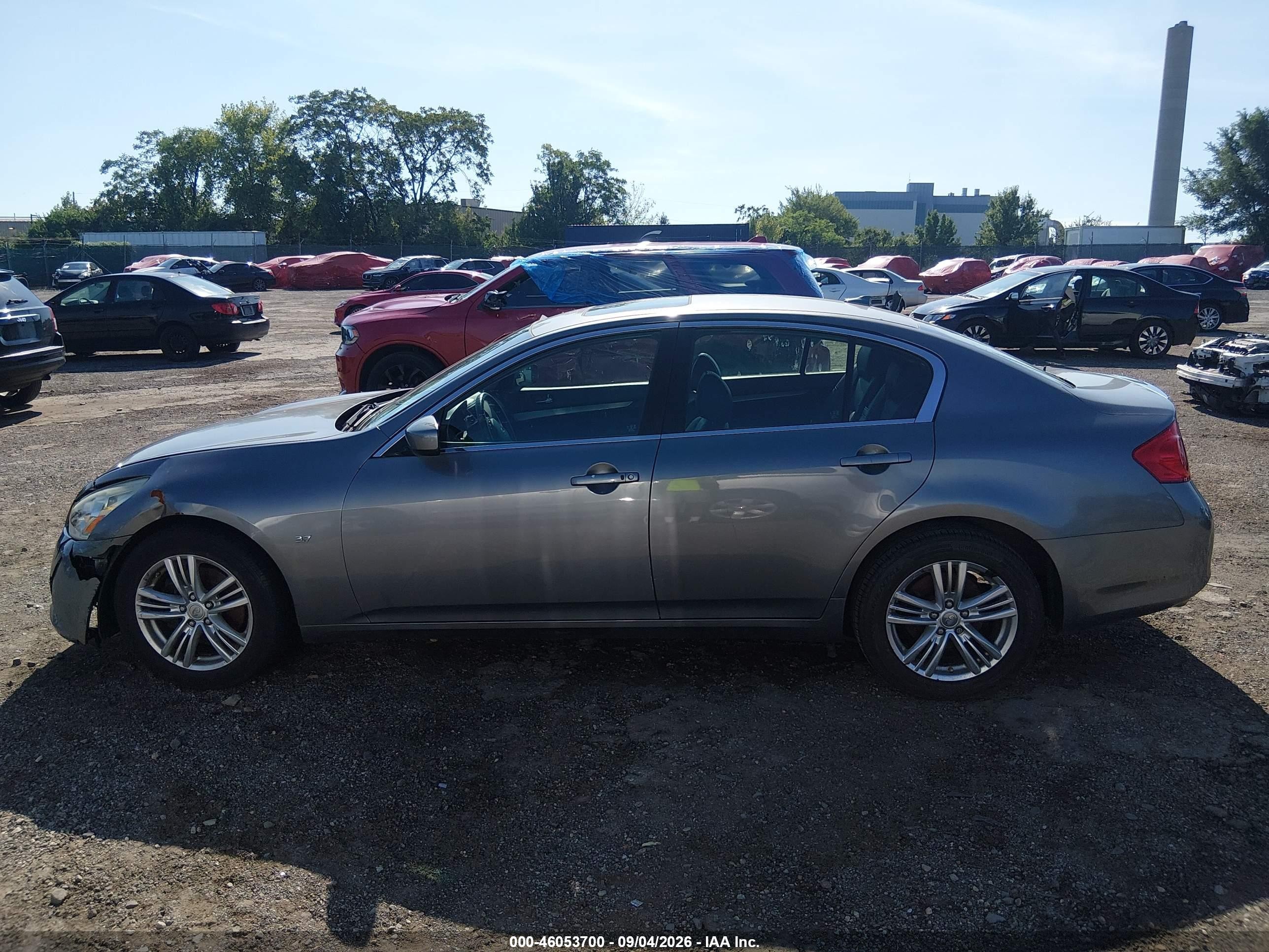 2015 Infiniti Q40   Gray vin: JN1CV6AR7FM524703
