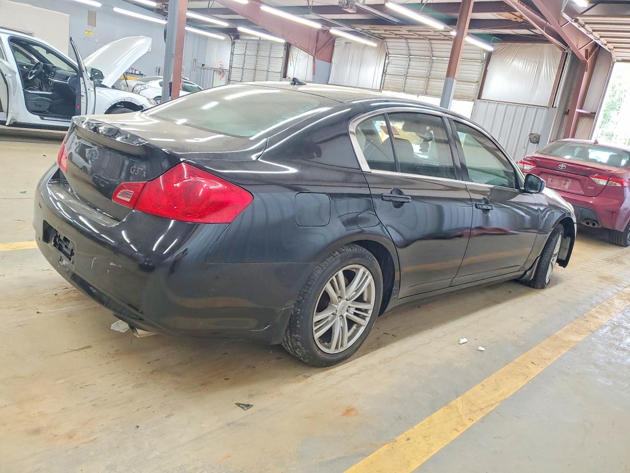 2011 Infiniti G37 Sedan X Black vin: JN1CV6AR8BM409733