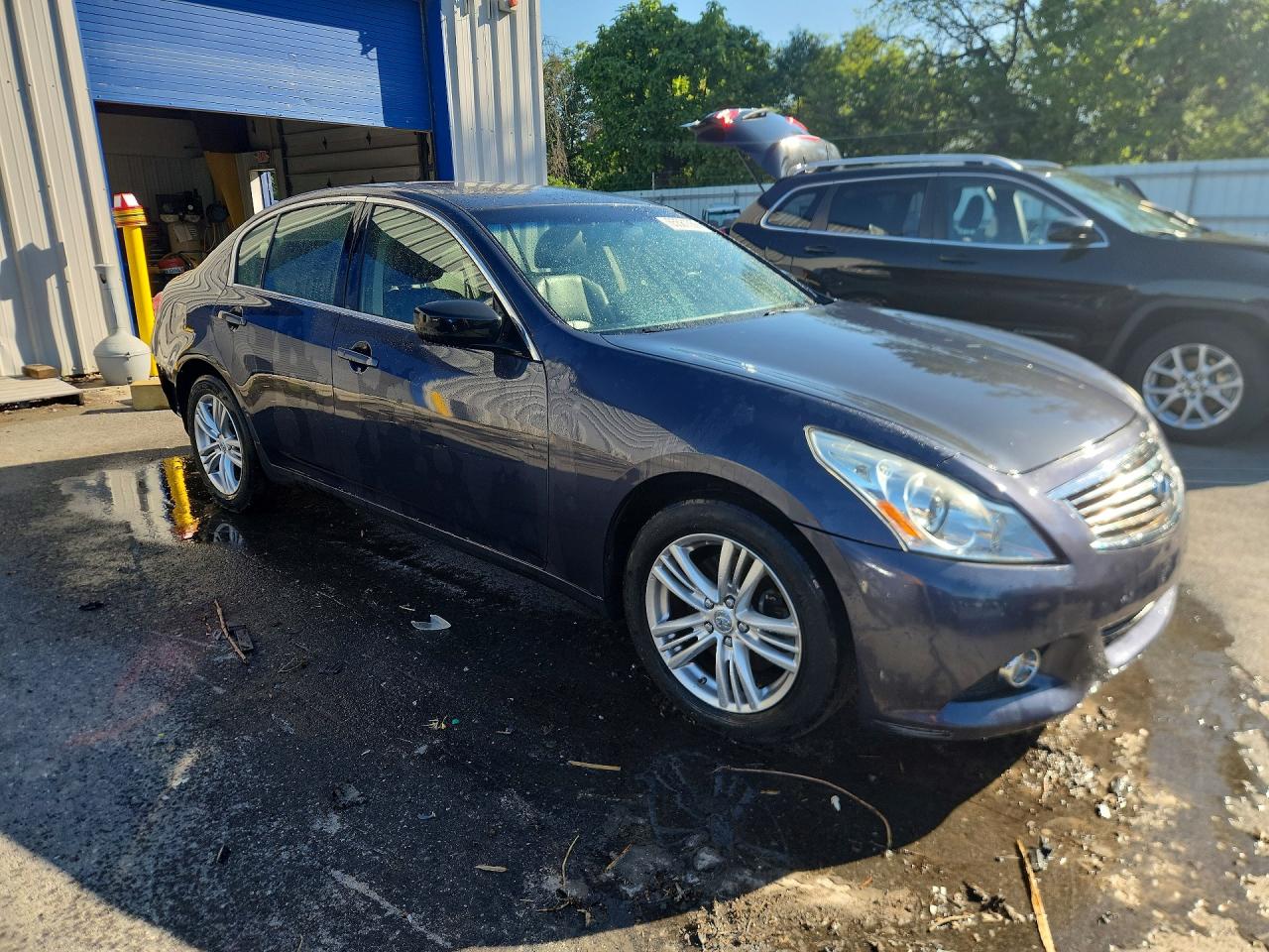 2012 Infiniti G37 Sedan X Черный vin: JN1CV6AR8CM670913