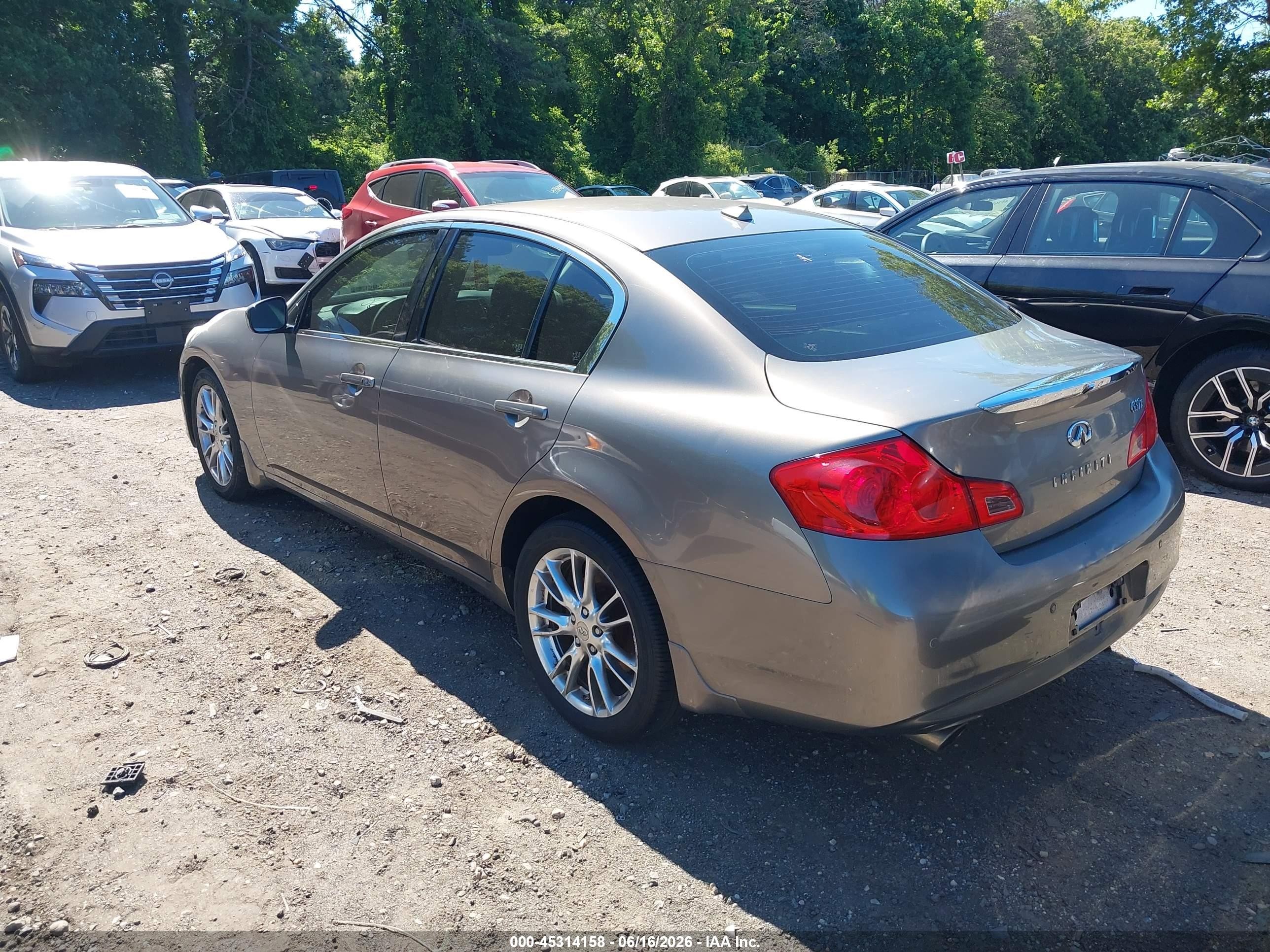 2012 Infiniti G37x   Silver vin: JN1CV6AR8CM680034