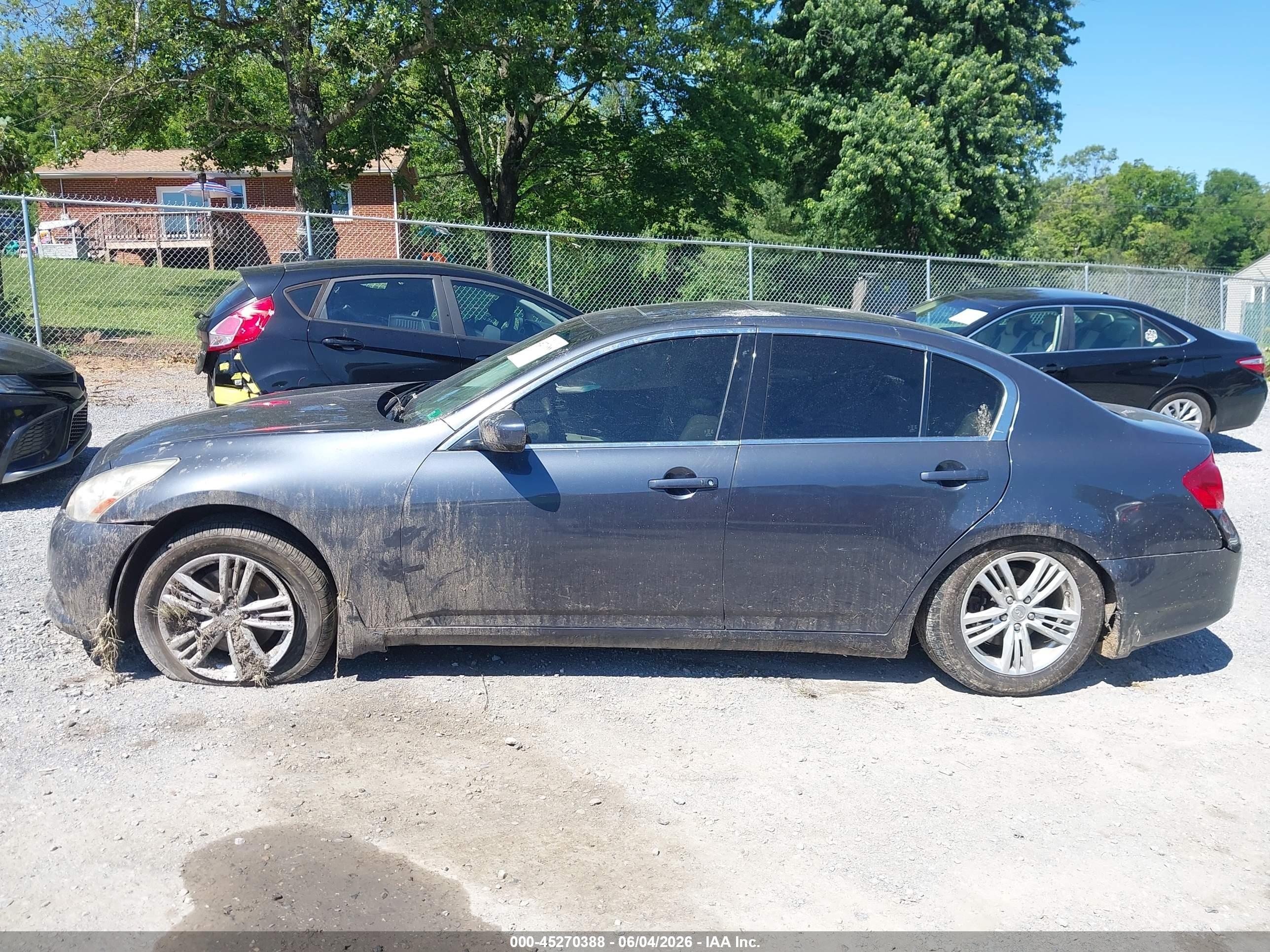 2012 Infiniti G37x   Серый vin: JN1CV6AR8CM976543