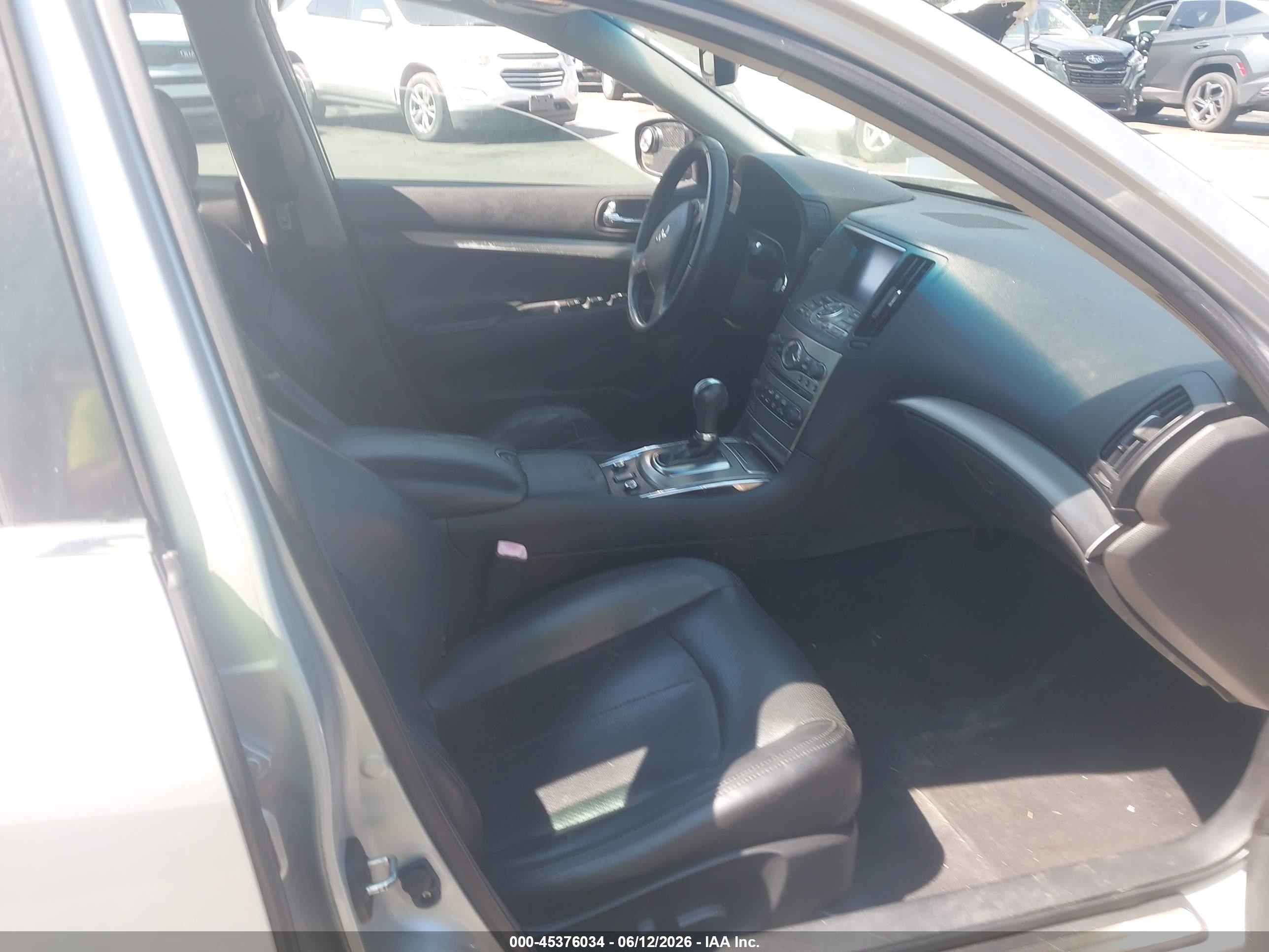 2013 Infiniti G37x   Silver vin: JN1CV6AR8DM350119