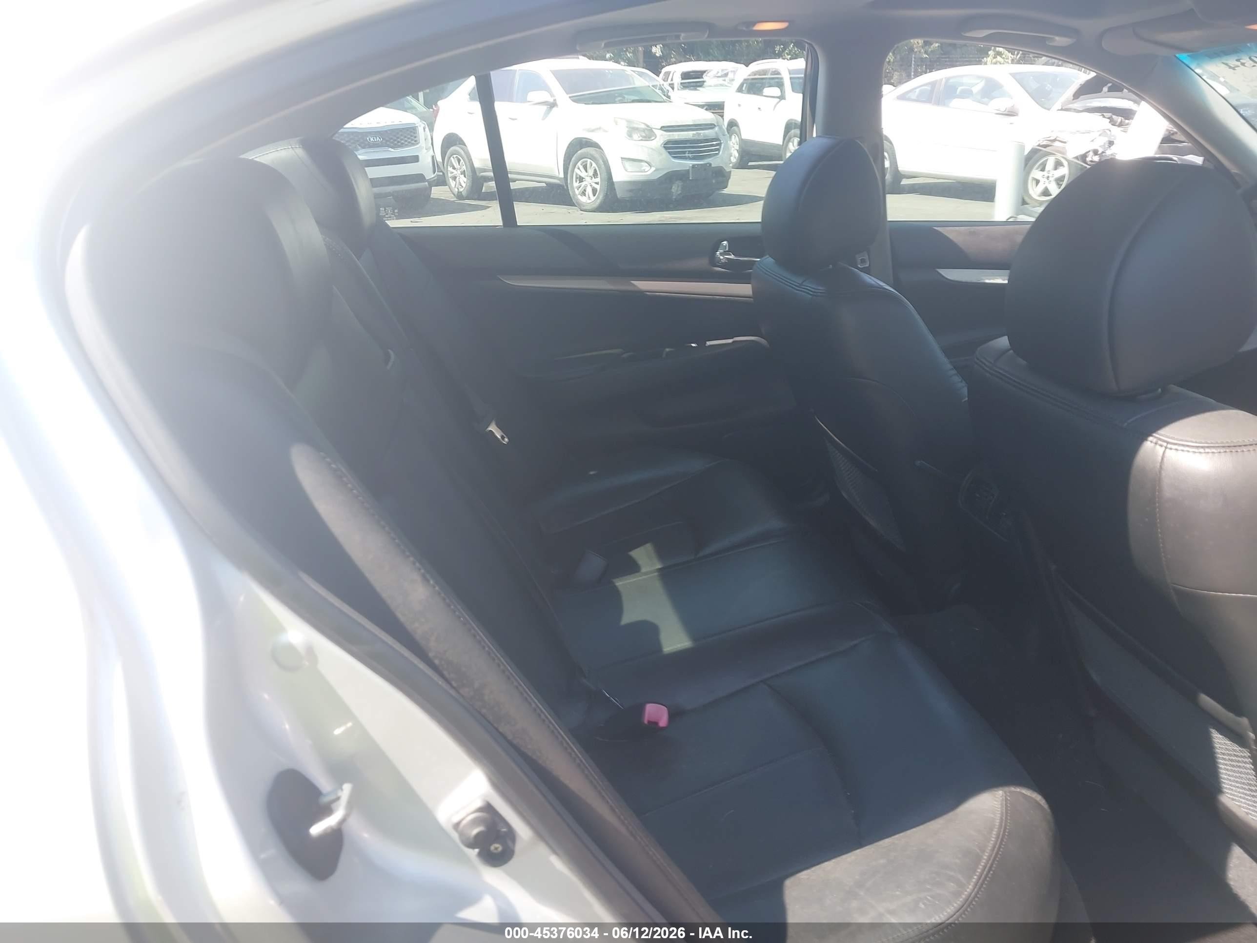2013 Infiniti G37x   Silver vin: JN1CV6AR8DM350119