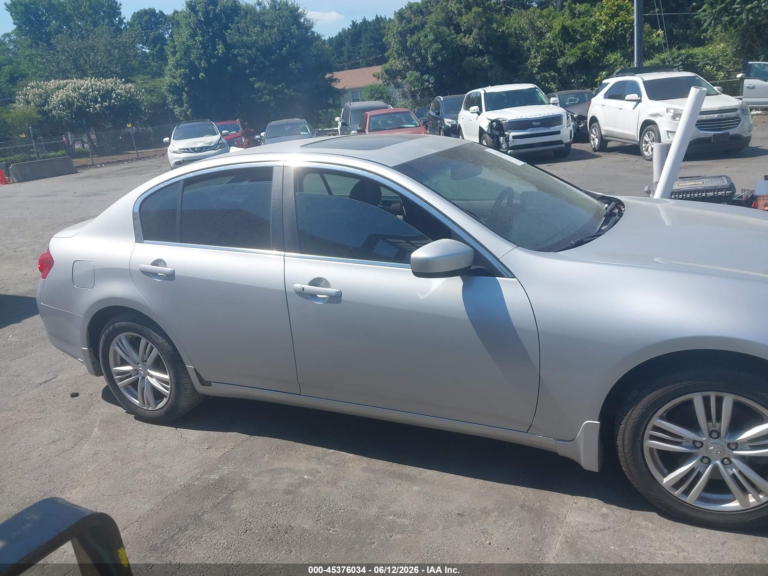 2013 Infiniti G37x   Silver vin: JN1CV6AR8DM350119