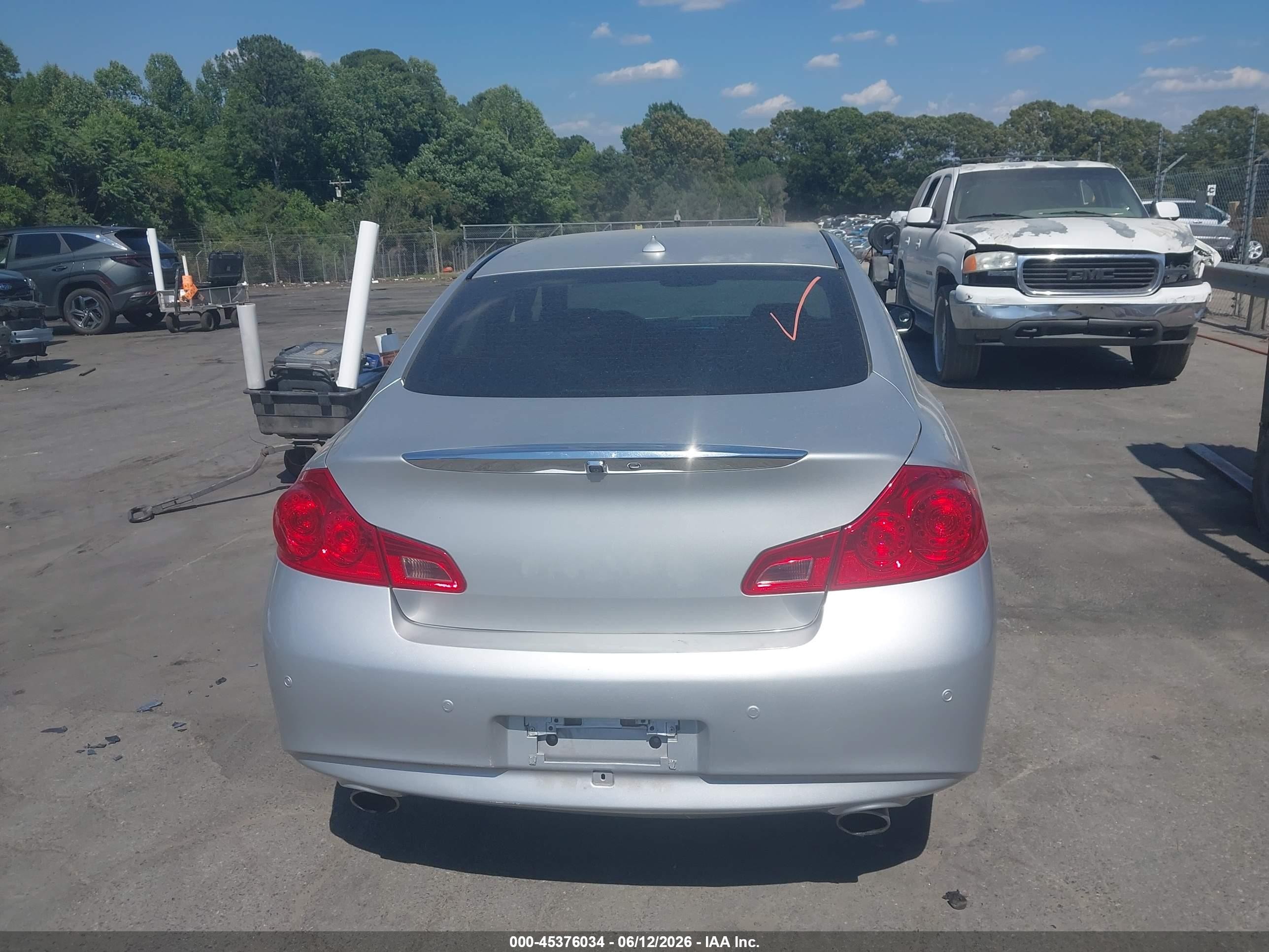 2013 Infiniti G37x   Silver vin: JN1CV6AR8DM350119