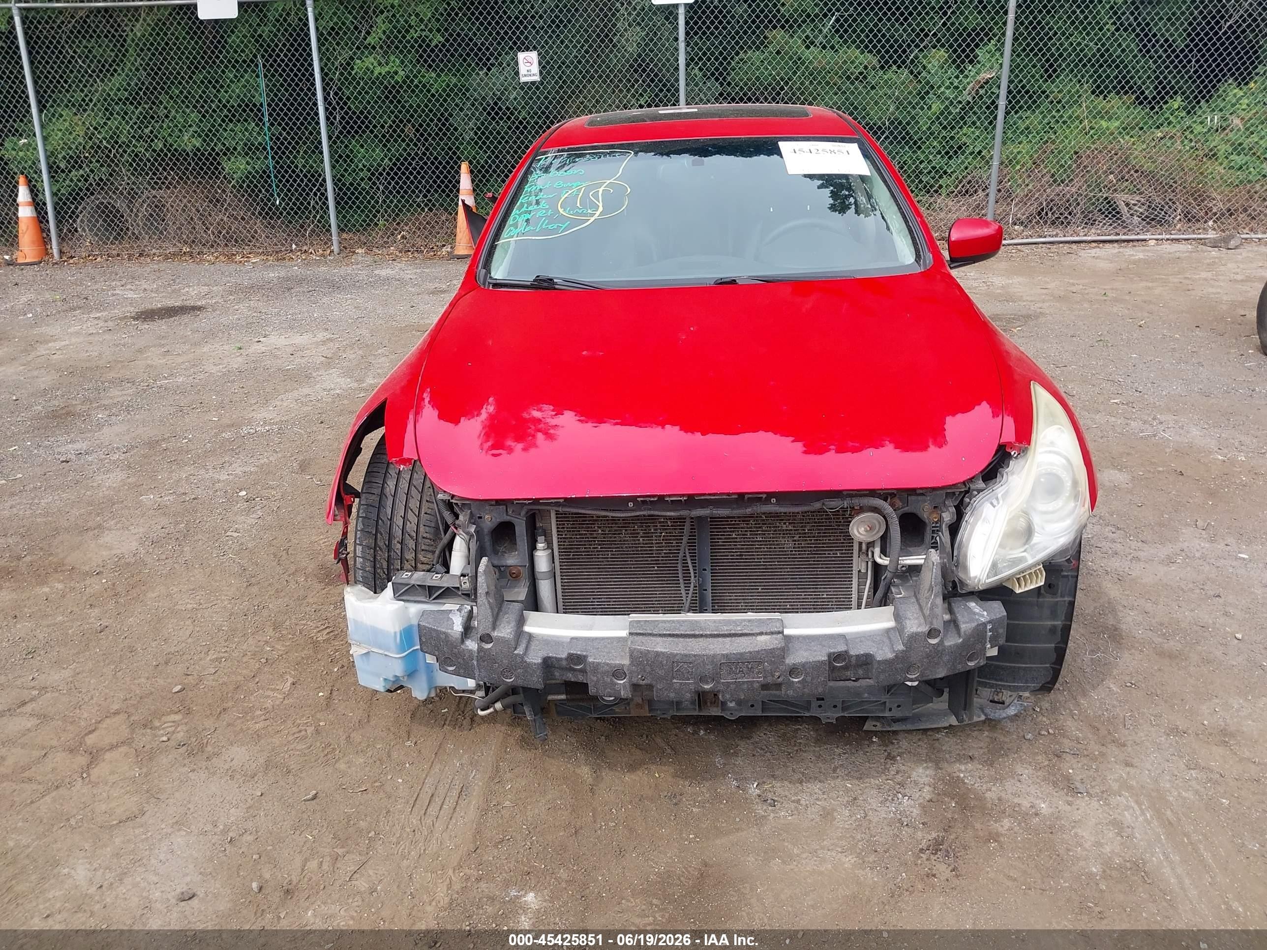 2013 Infiniti G37x   Красный vin: JN1CV6AR8DM352338