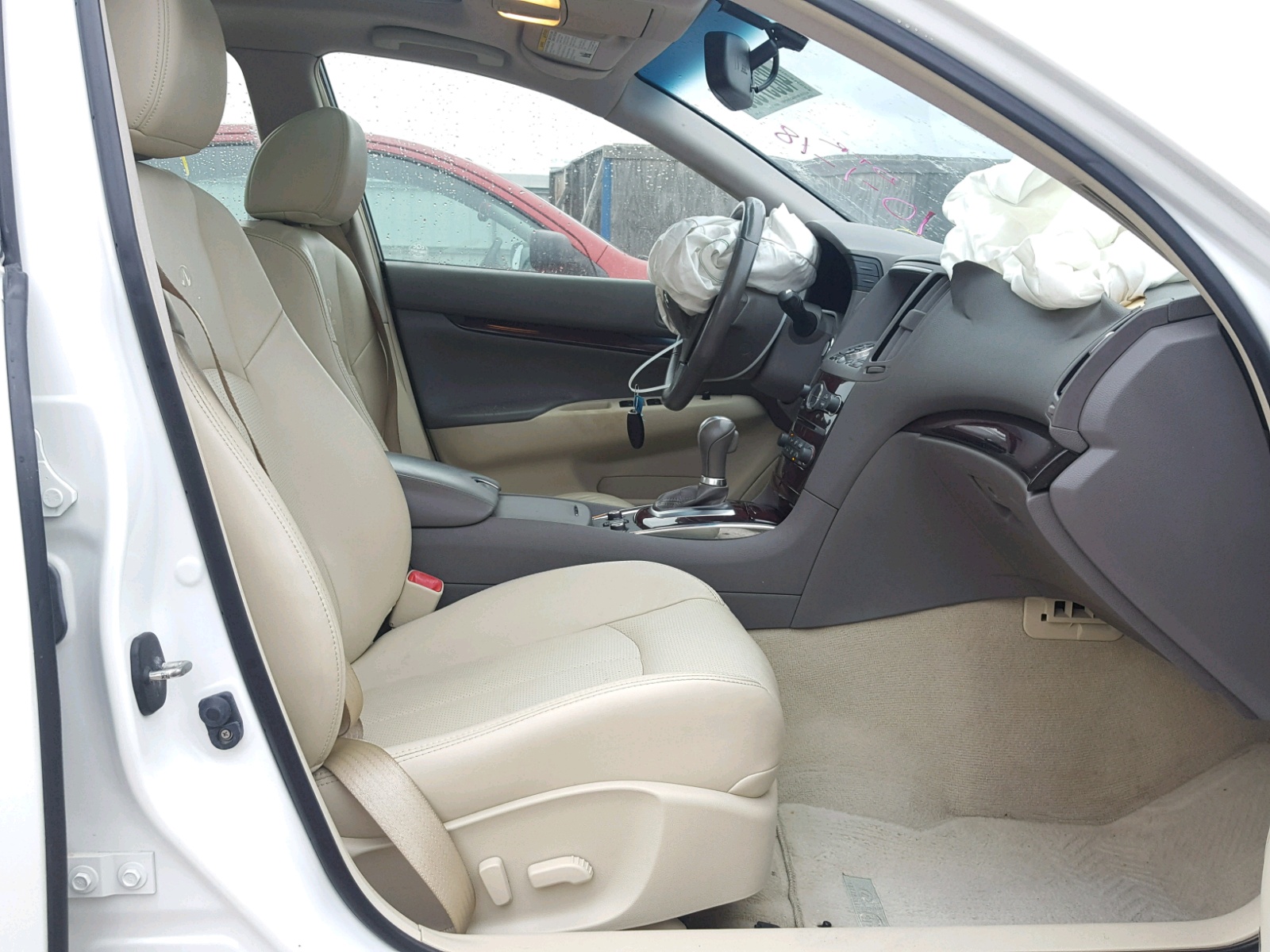 2013 Infiniti G37  White vin: JN1CV6AR8DM751539