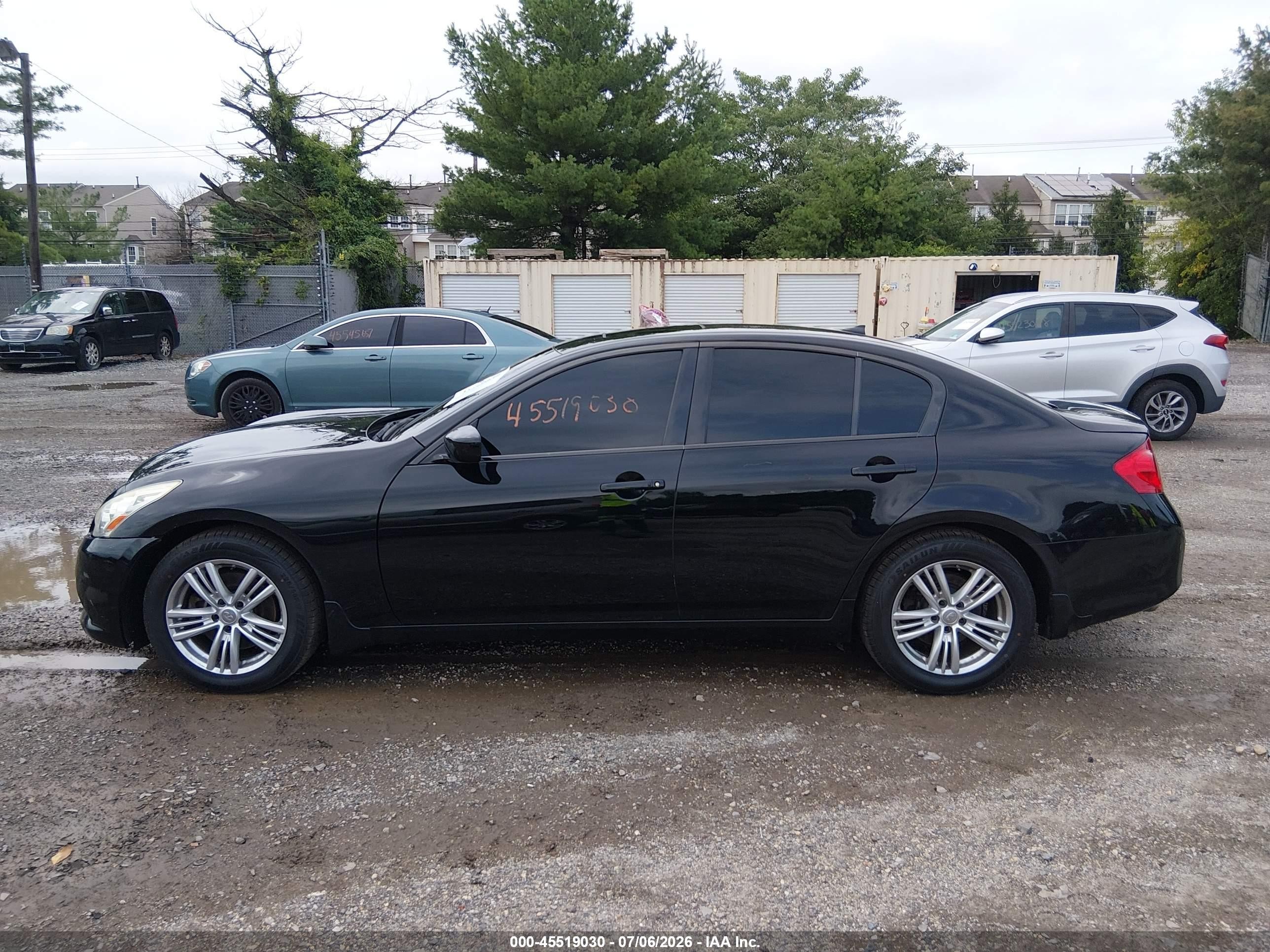 2013 Infiniti G37x   Black vin: JN1CV6AR8DM756840