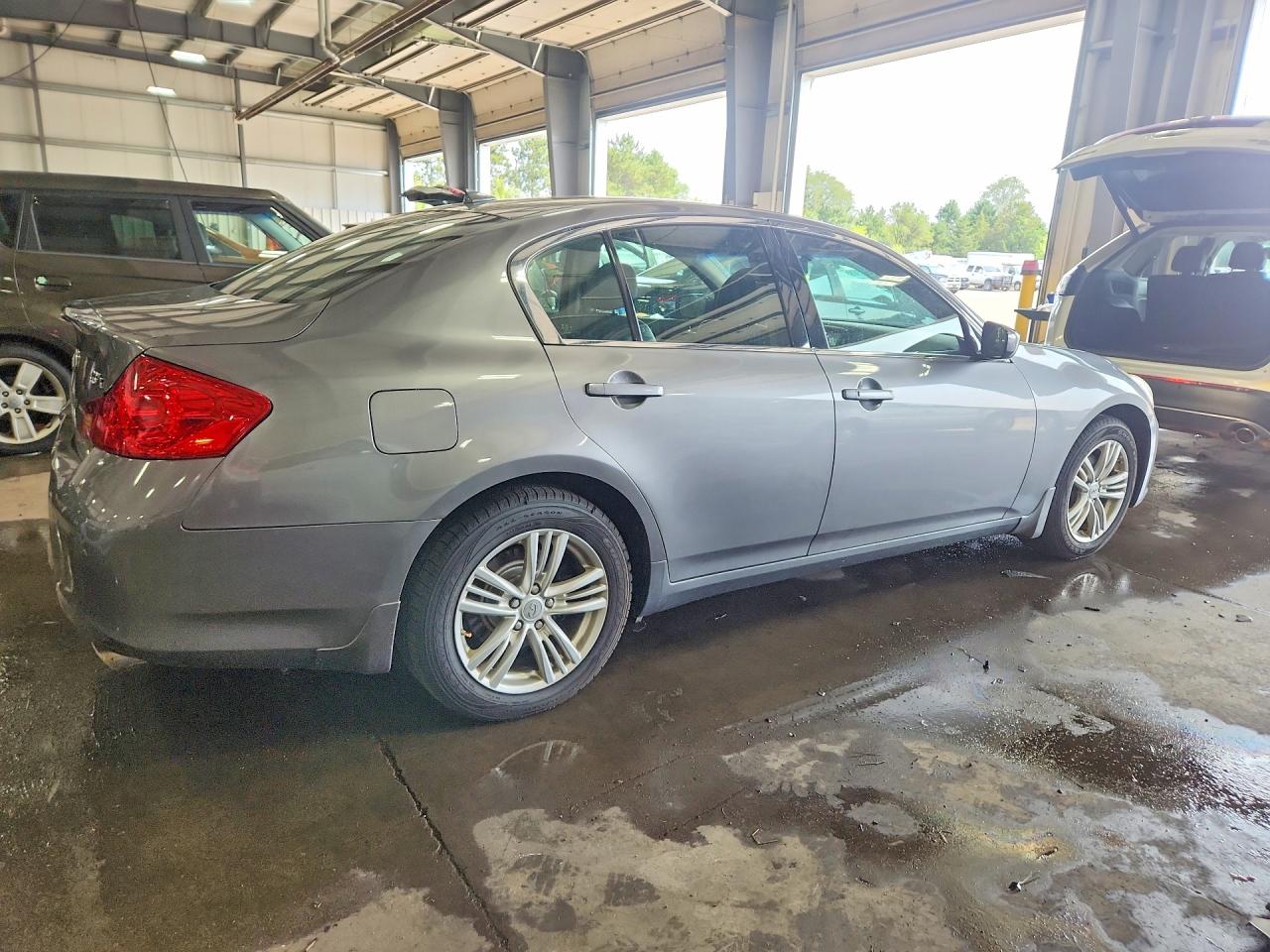 2013 Infiniti G37 Sedan X Gray vin: JN1CV6AR8DM758684