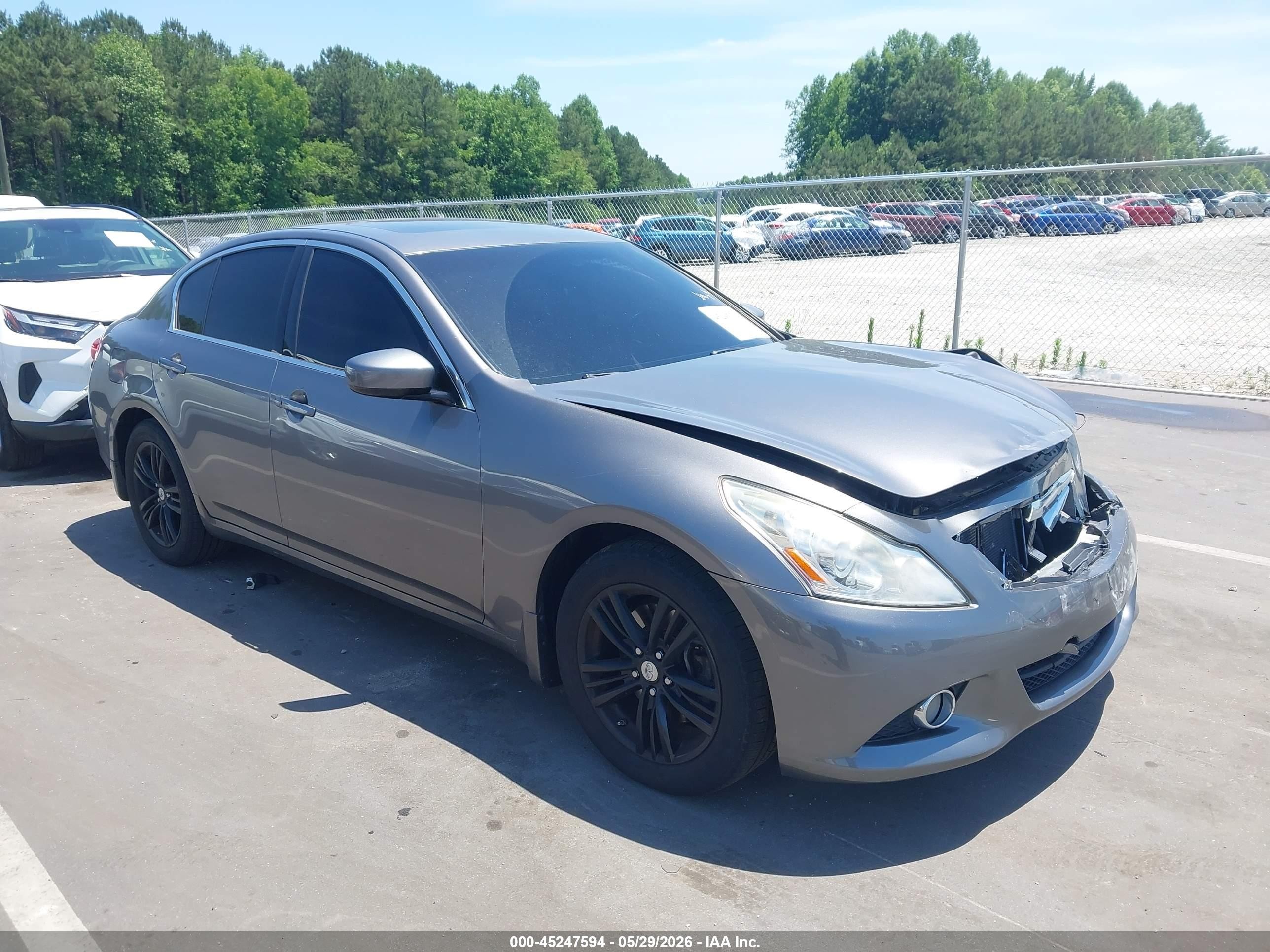 2013 Infiniti G37x   Серый vin: JN1CV6AR8DM760824