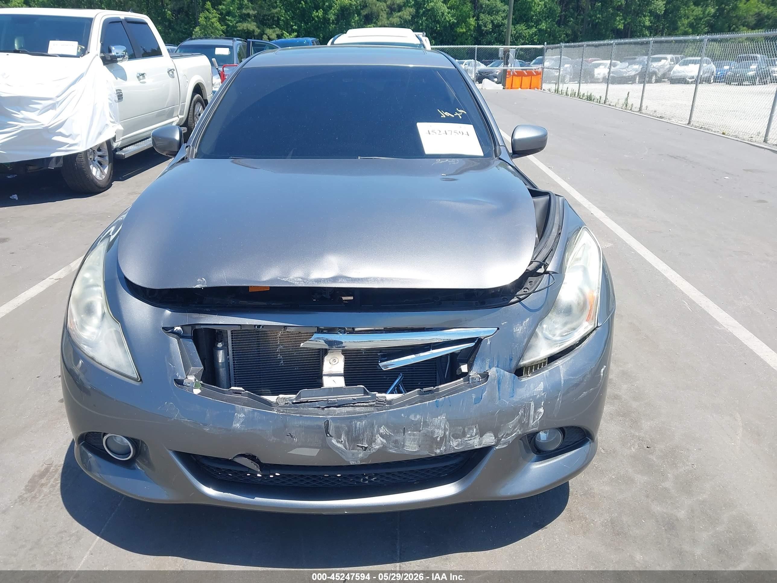 2013 Infiniti G37x   Серый vin: JN1CV6AR8DM760824