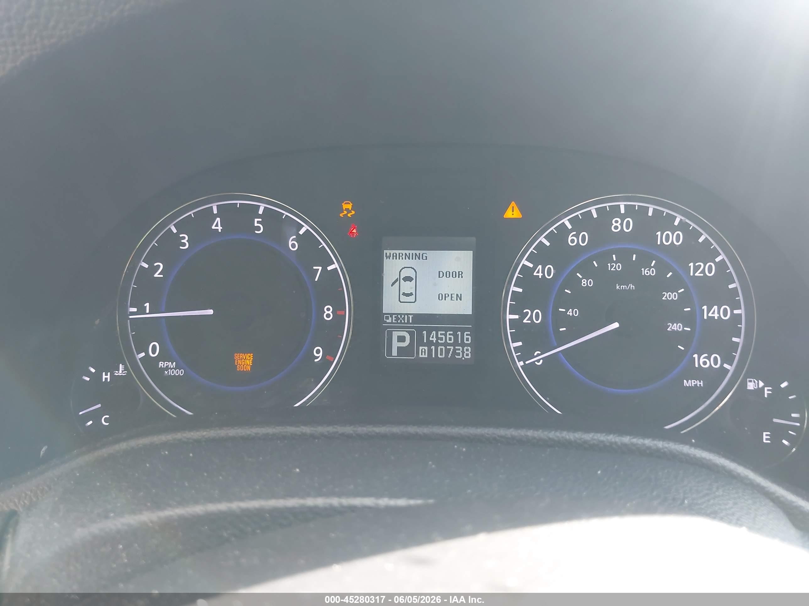 2013 Infiniti G37x   White vin: JN1CV6AR8DM765702