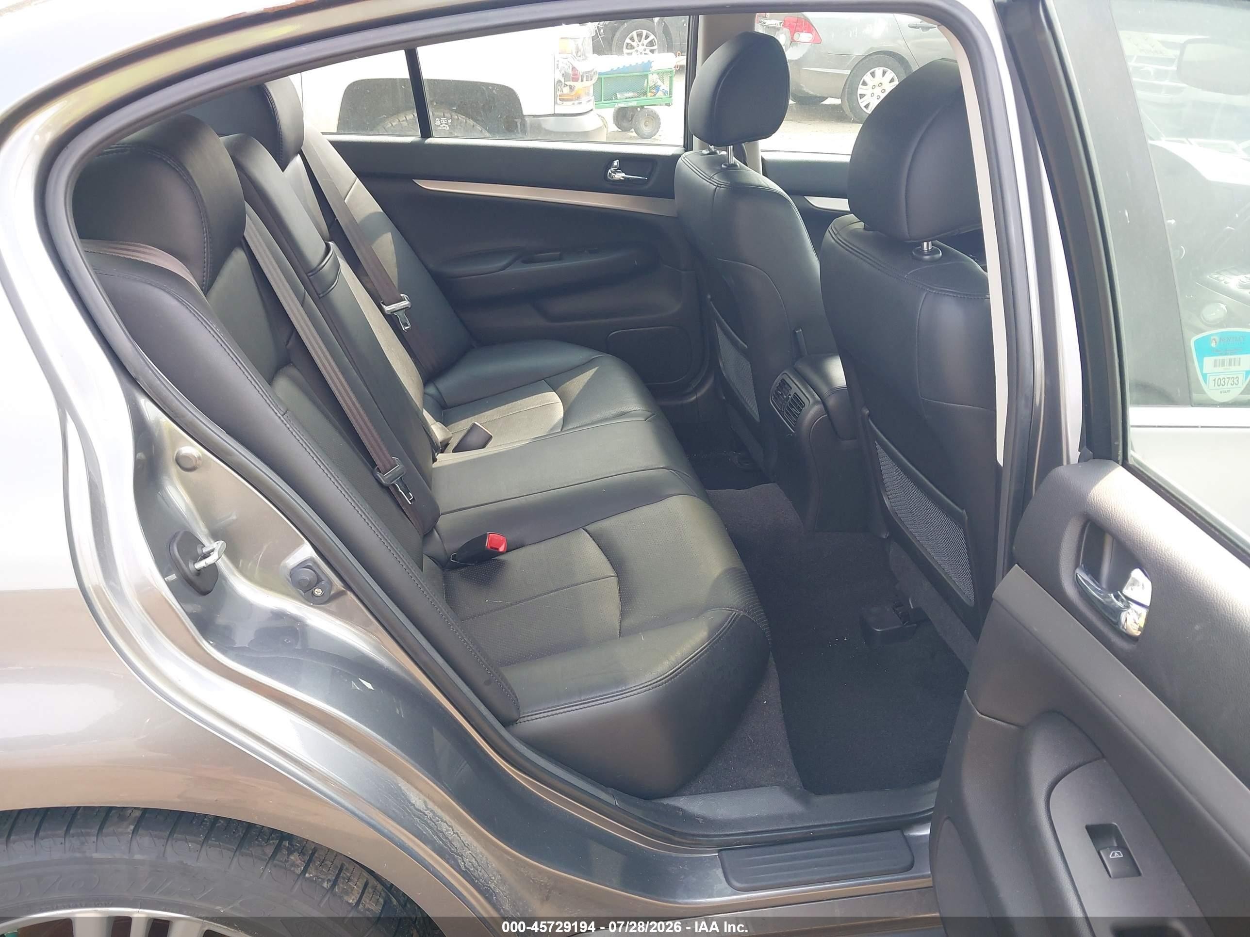 2013 Infiniti G37x   Gray vin: JN1CV6AR8DM765960
