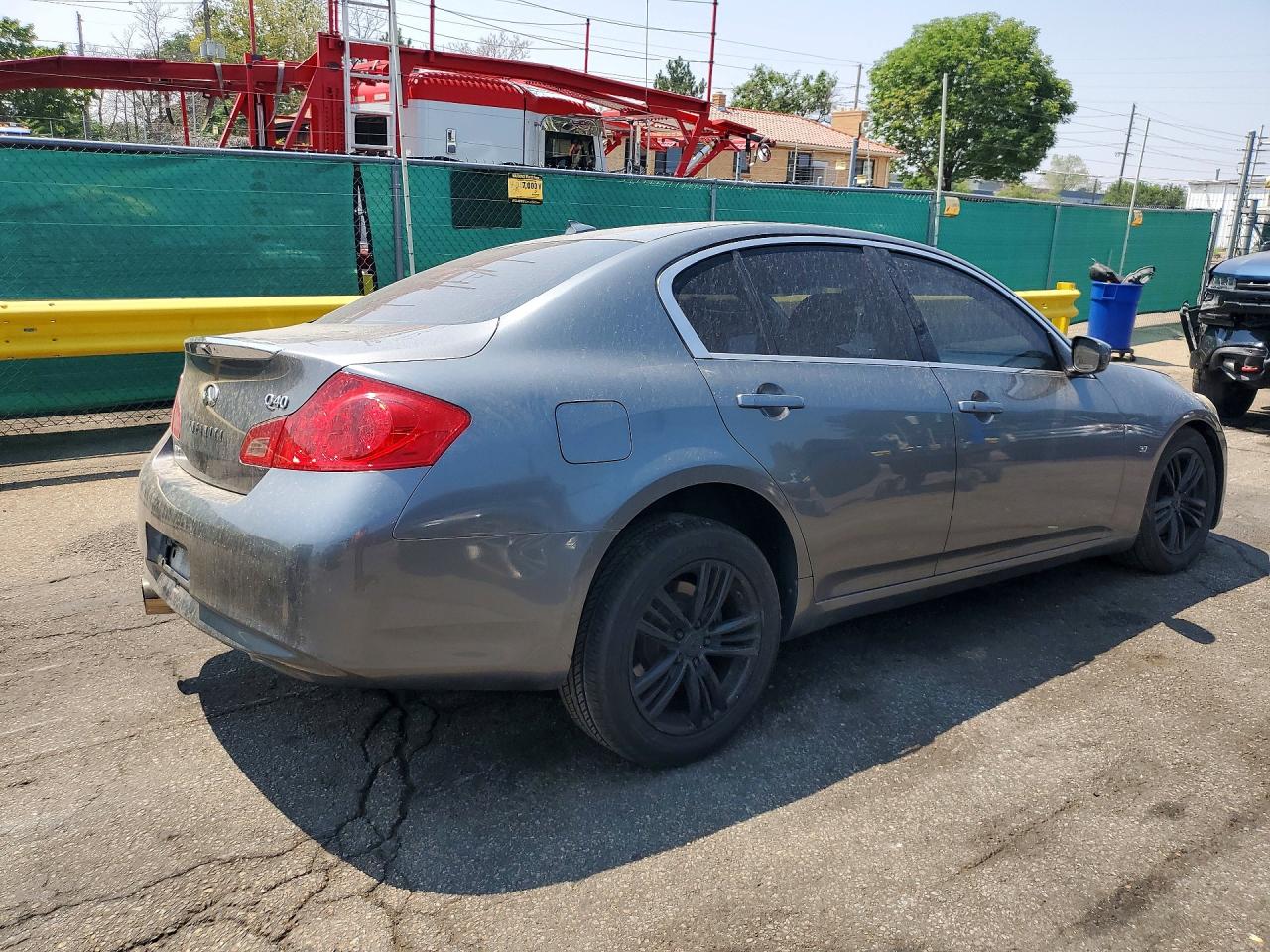 2015 Infiniti Q40 Base Gray vin: JN1CV6AR8FM520501