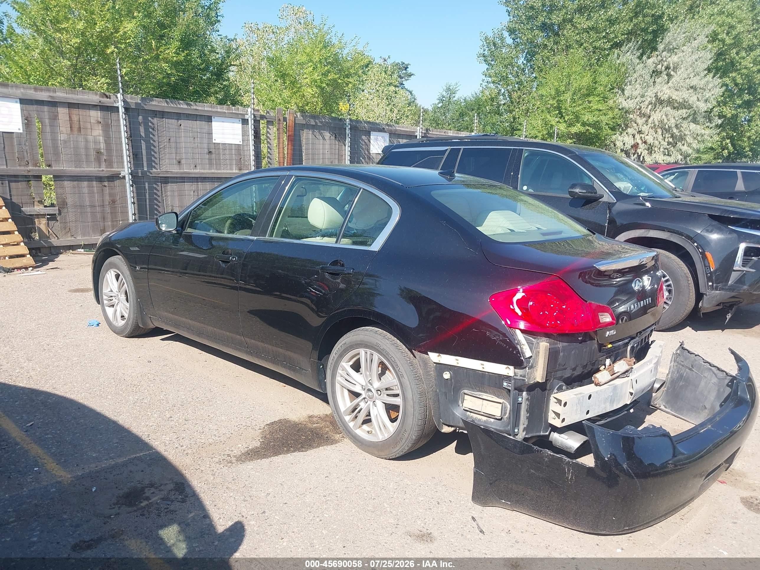 2015 Infiniti Q40 Black vin: JN1CV6AR8FM524628