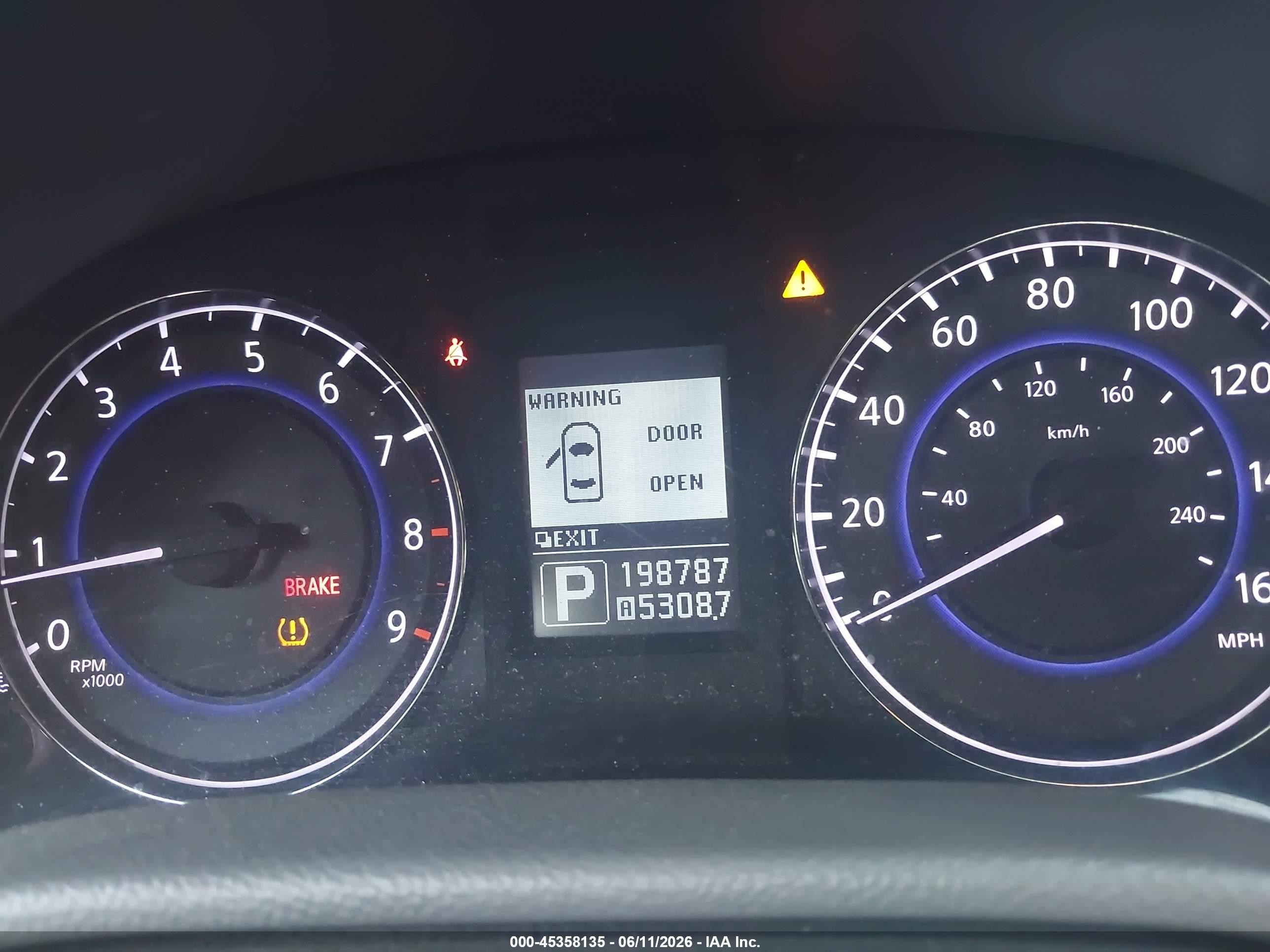 2010 Infiniti G37x   Gray vin: JN1CV6AR9AM252051