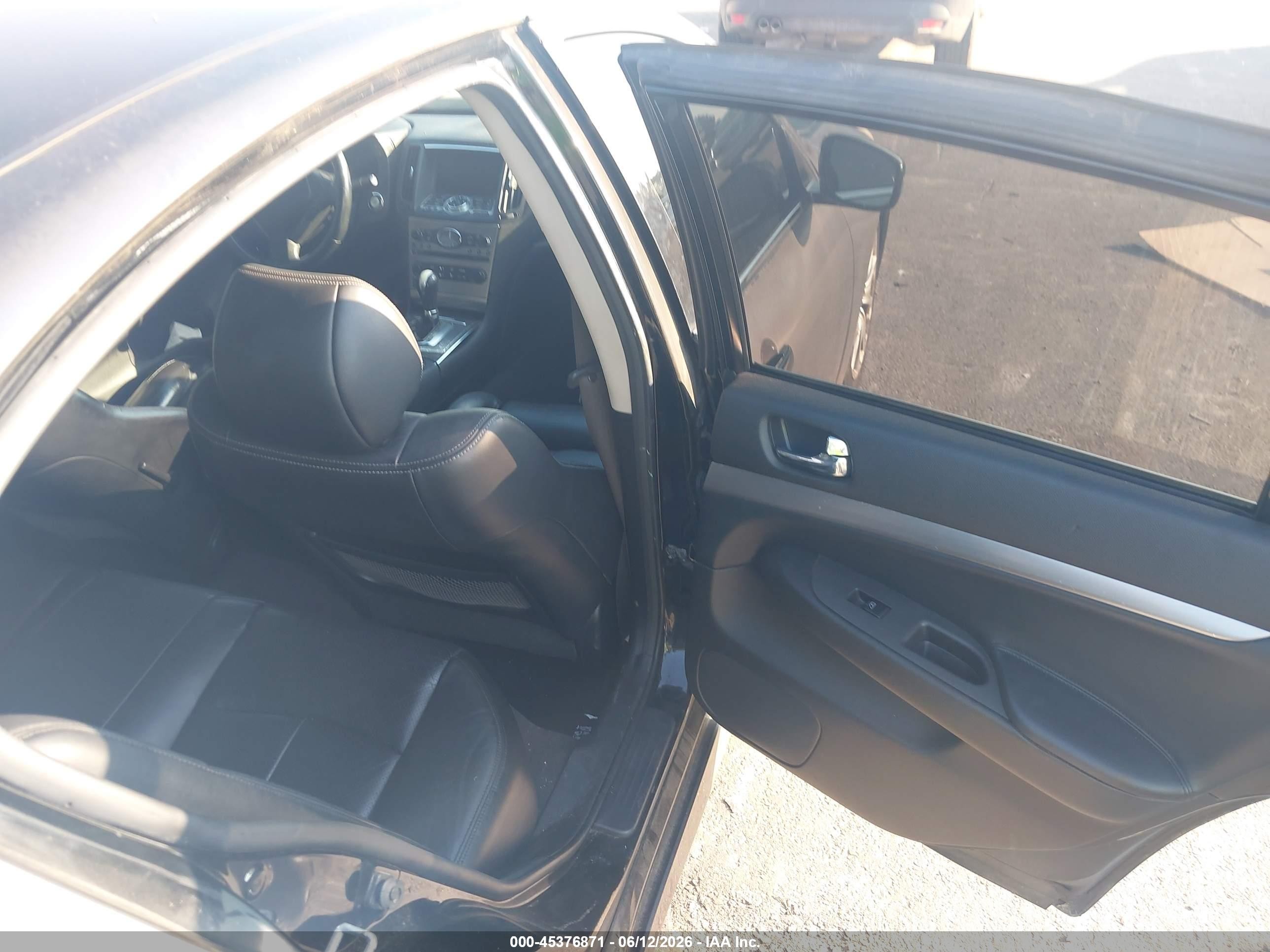 2010 Infiniti G37x   Черный vin: JN1CV6AR9AM451973
